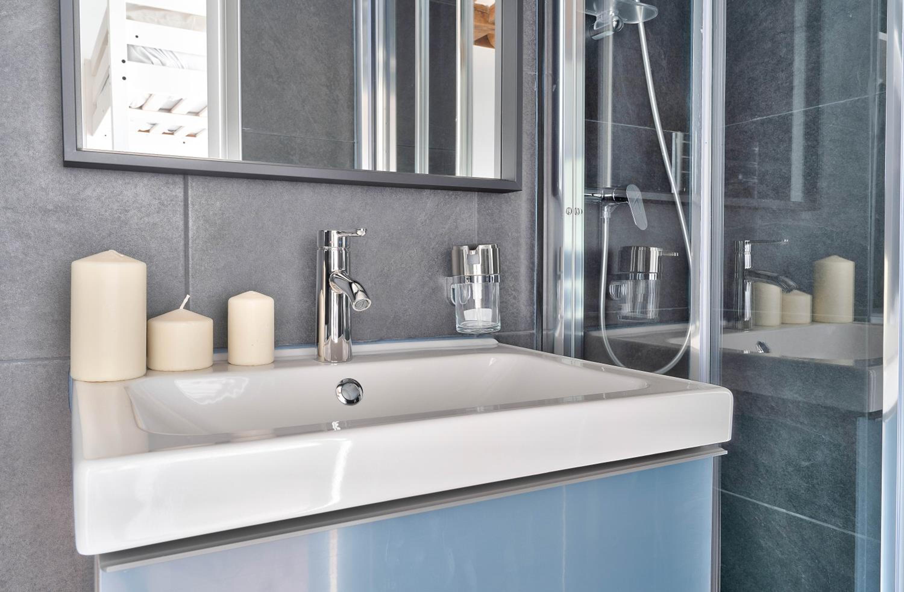 Stylish Mezzanine Studio in the Heart of Paris 3F