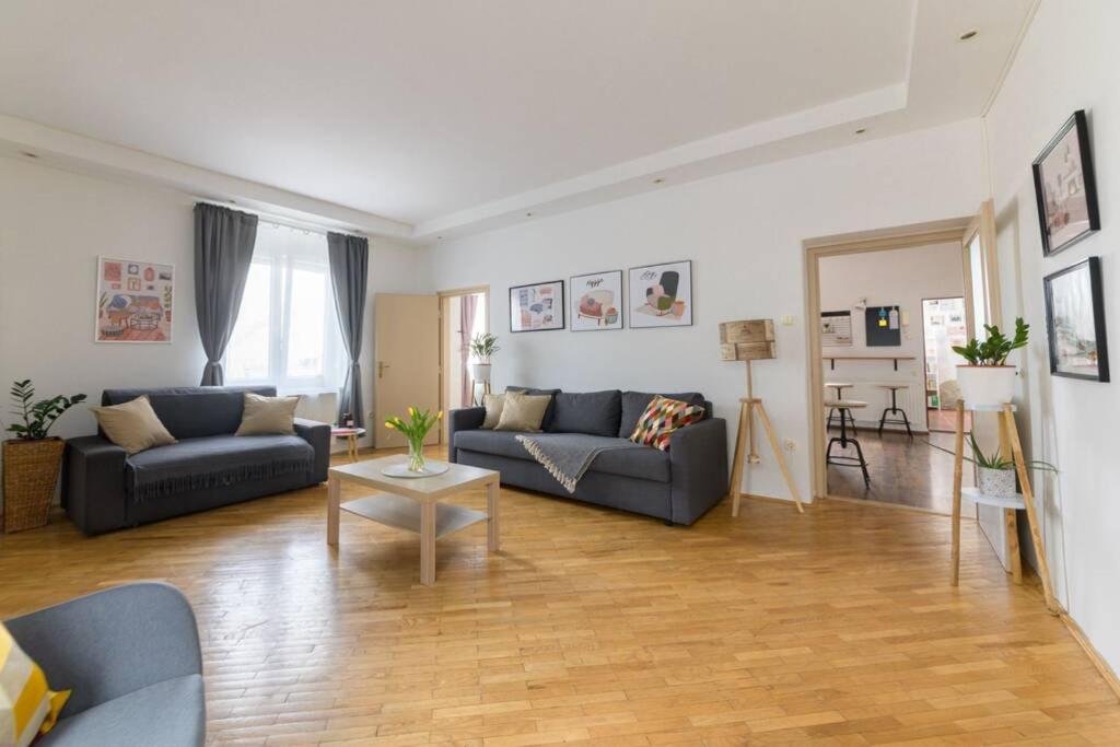 Hygge Apartman view 3