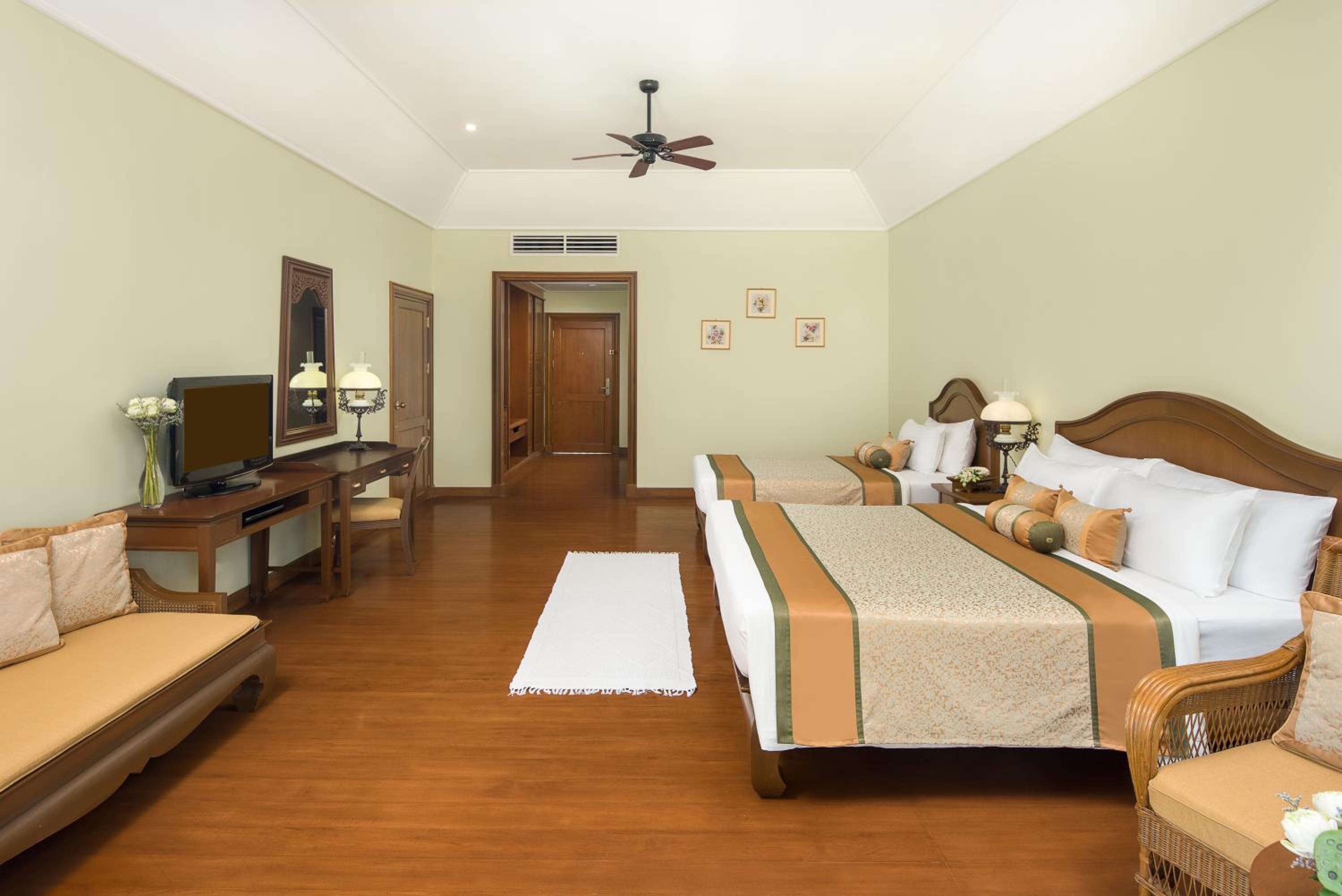 Dheva Mantra Resort