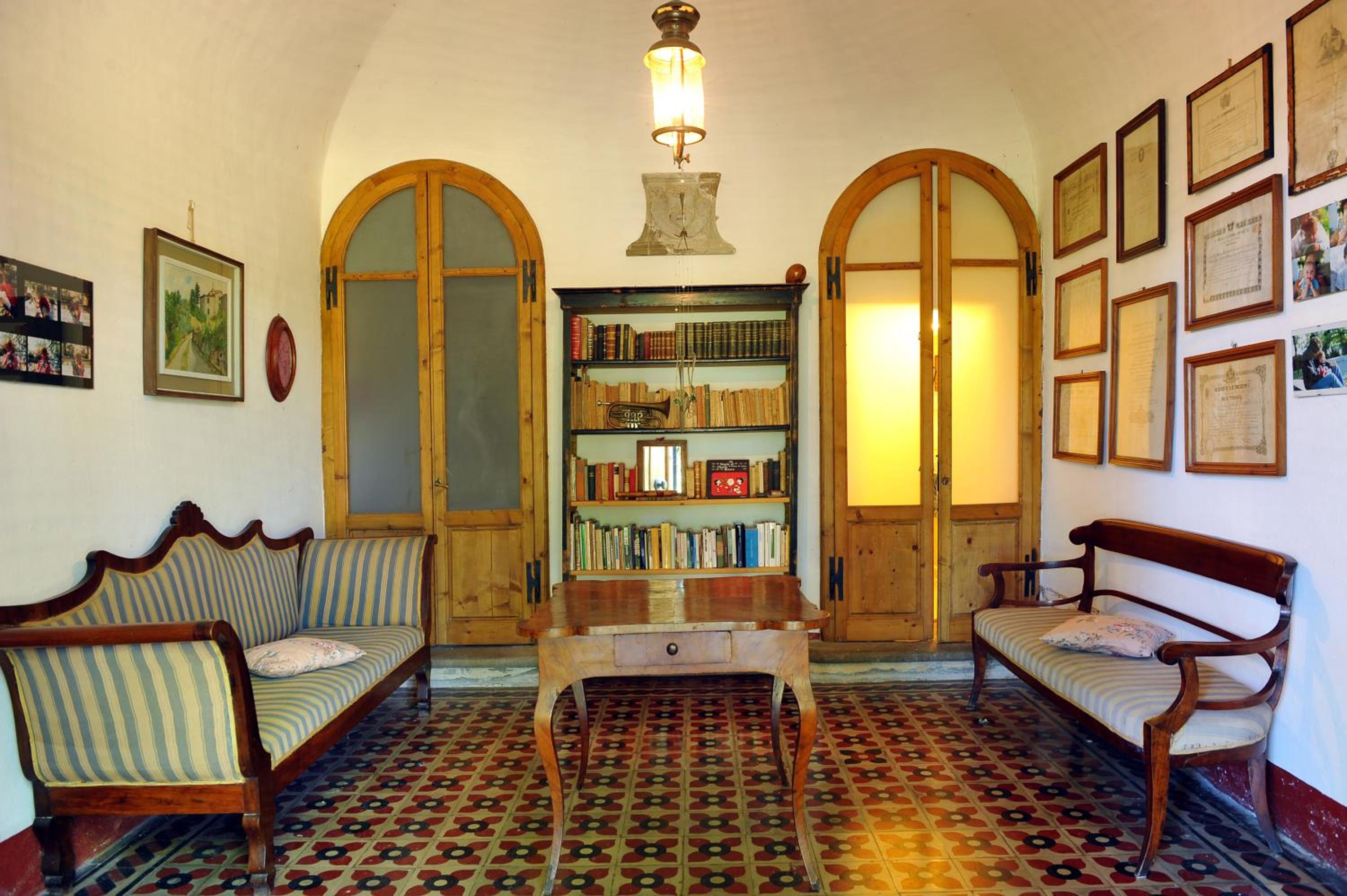La Villa di Caiano view 5