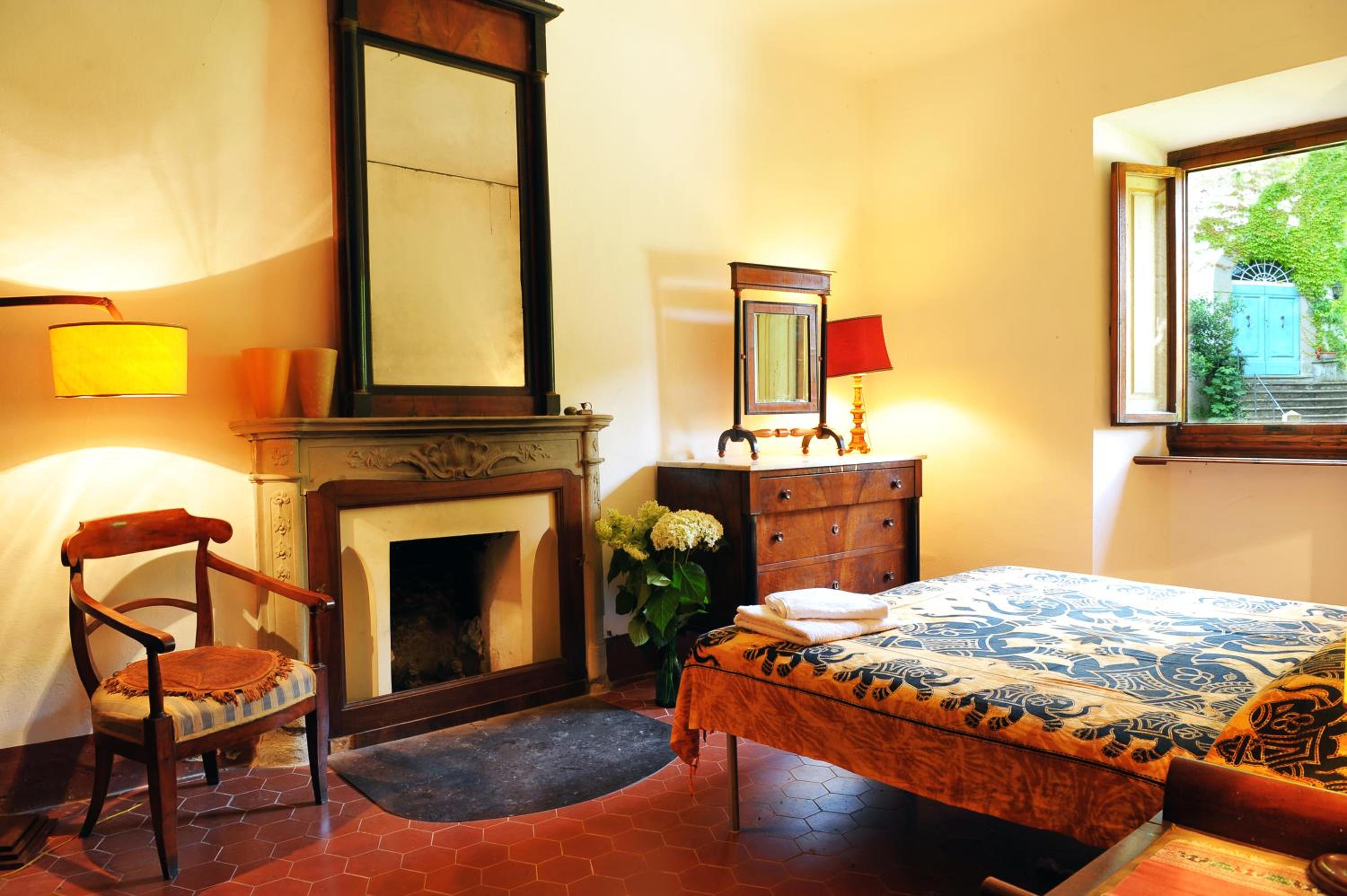 La Villa di Caiano view 4