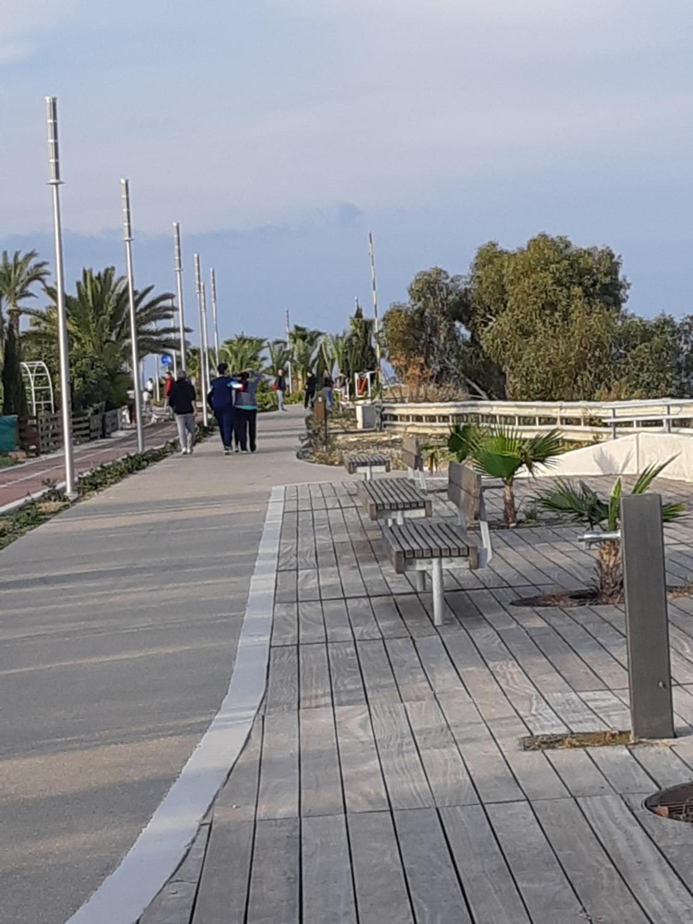 House Near The Beach (Militsa & Aggeliki)
