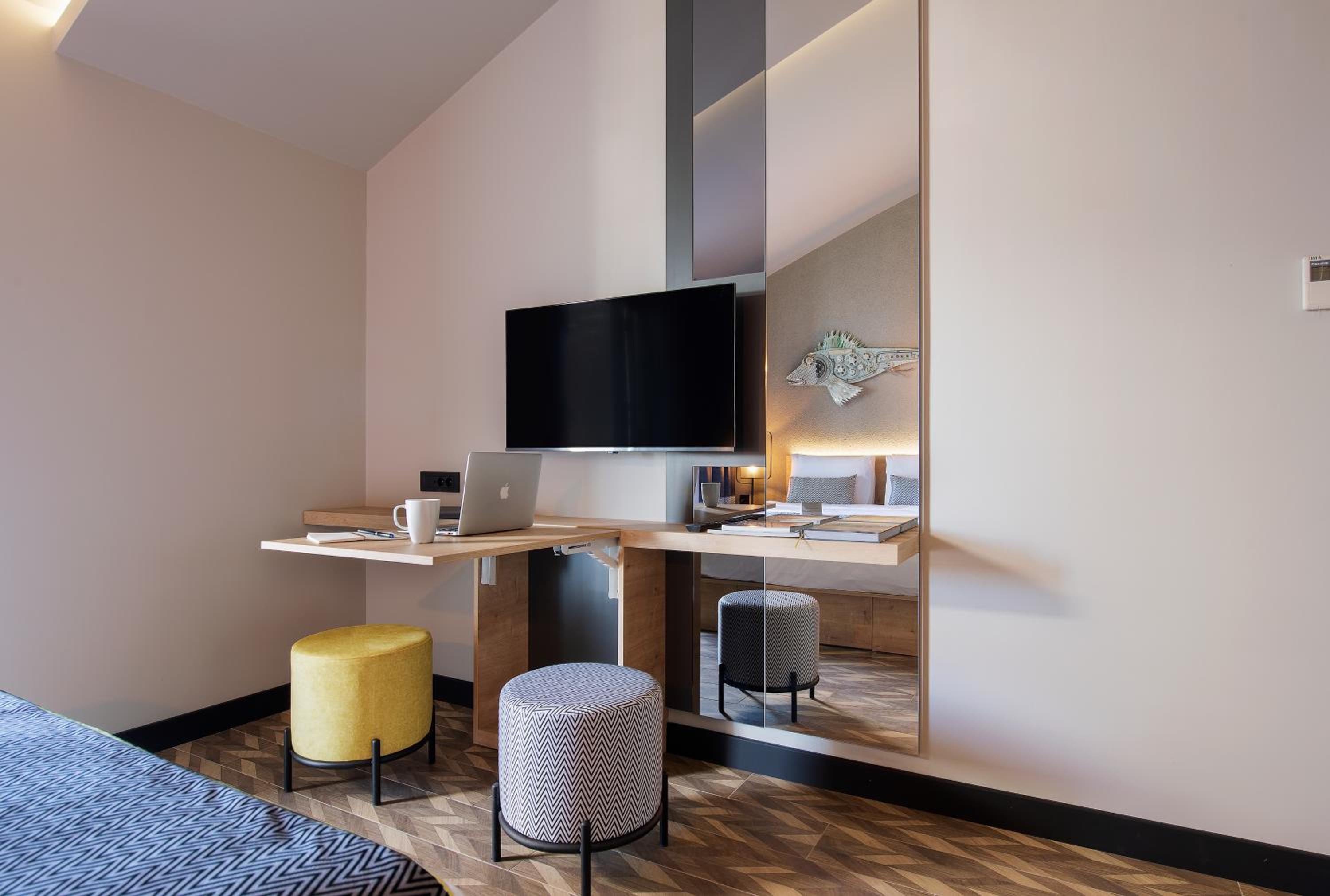 Trend Suites CYCLE - Image 48