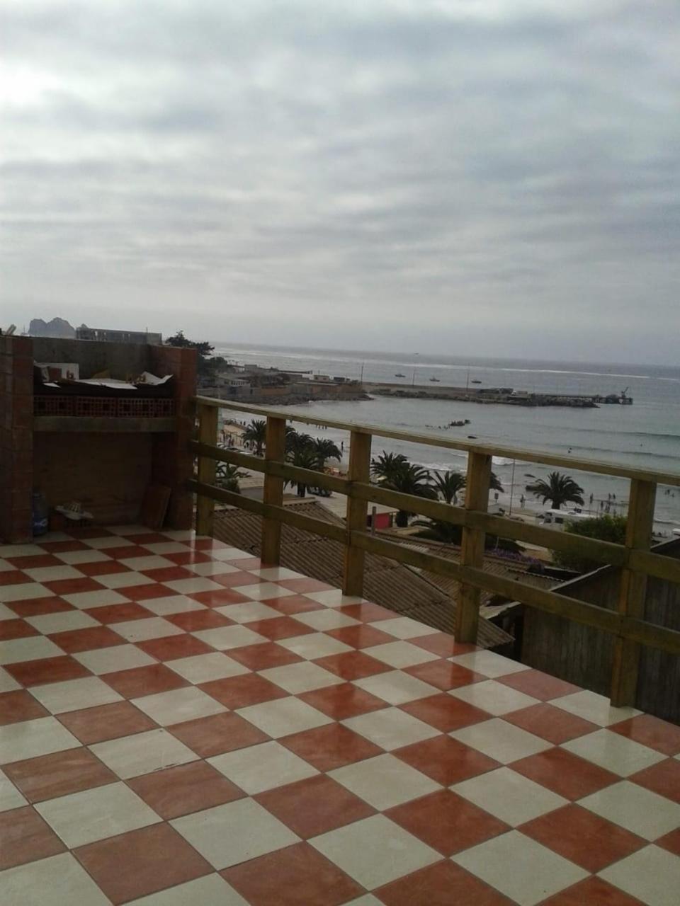 Photo 8