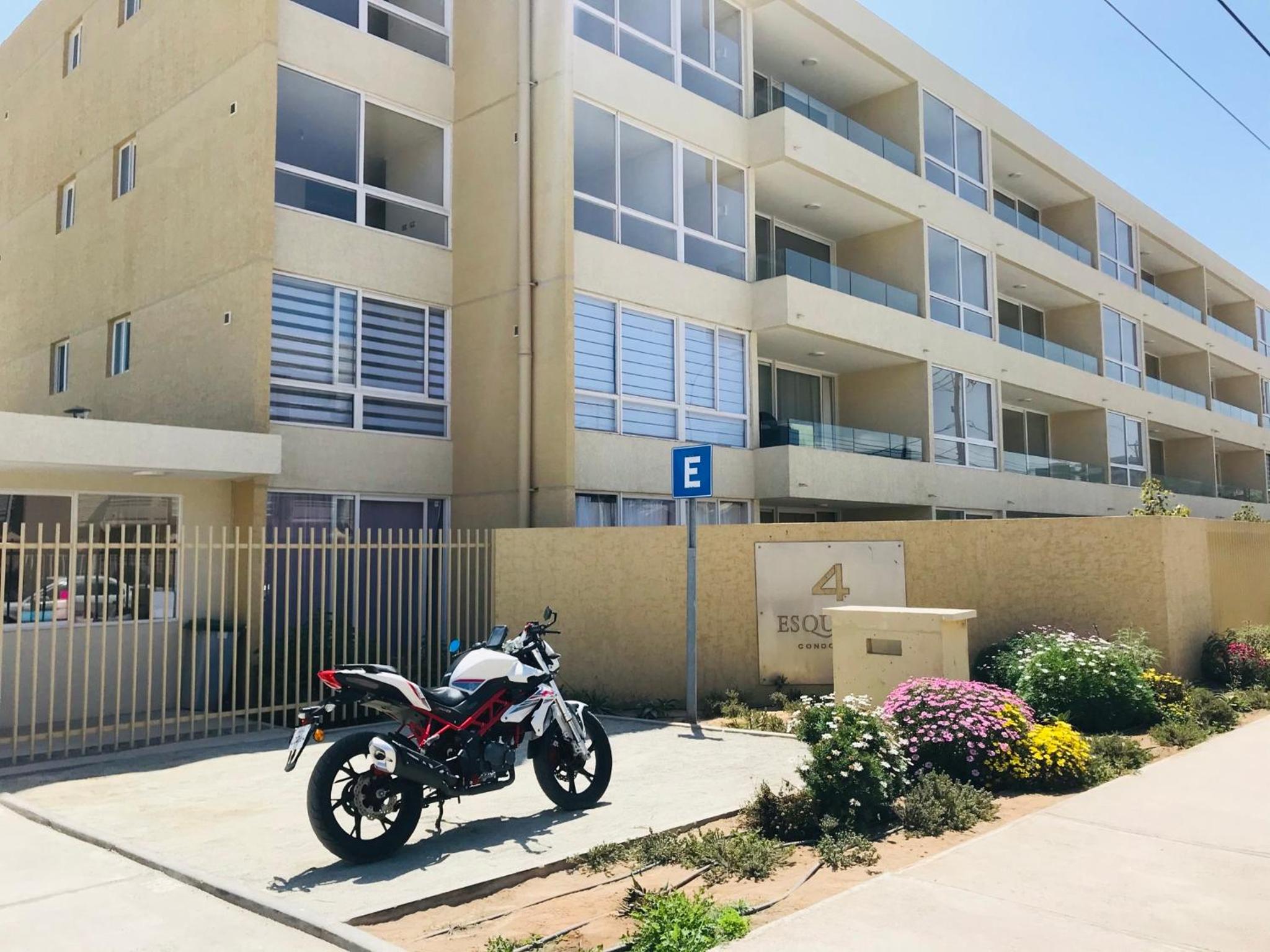 Entremar y piscina en La Serena