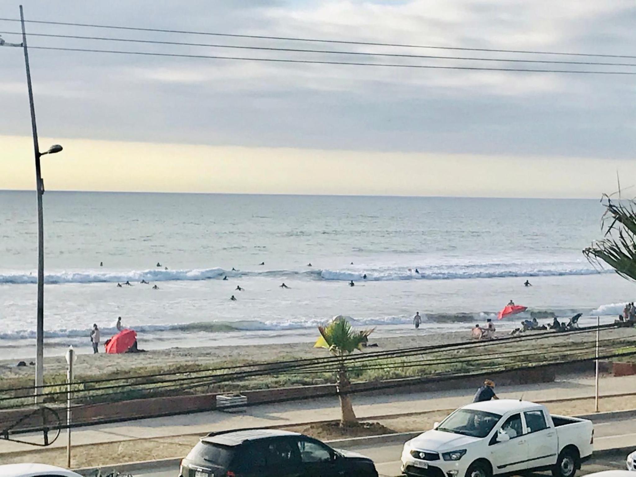 Entremar y piscina en La Serena
