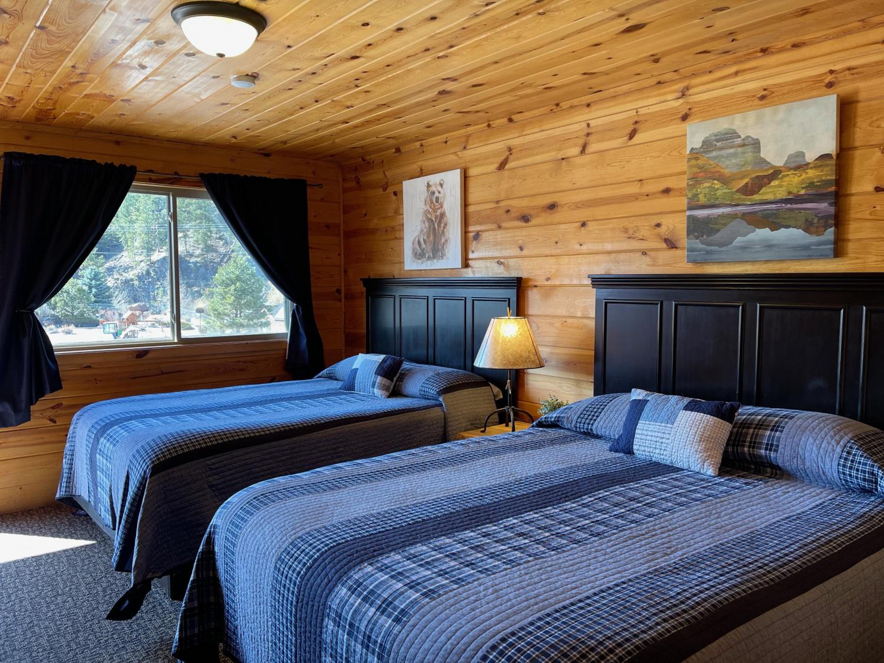 Mountain View Lodge & Cabins