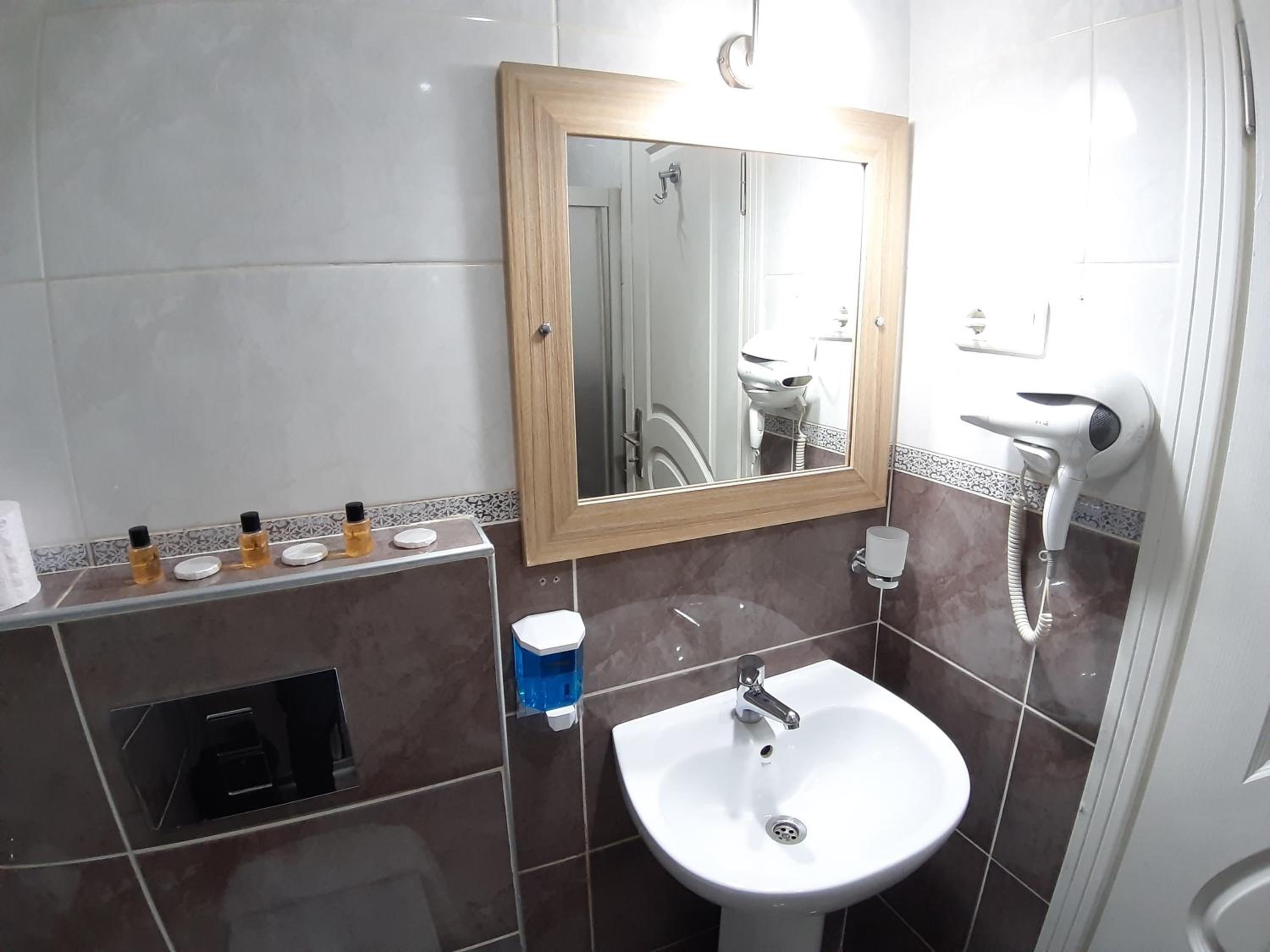 Burak Apart - Image 30