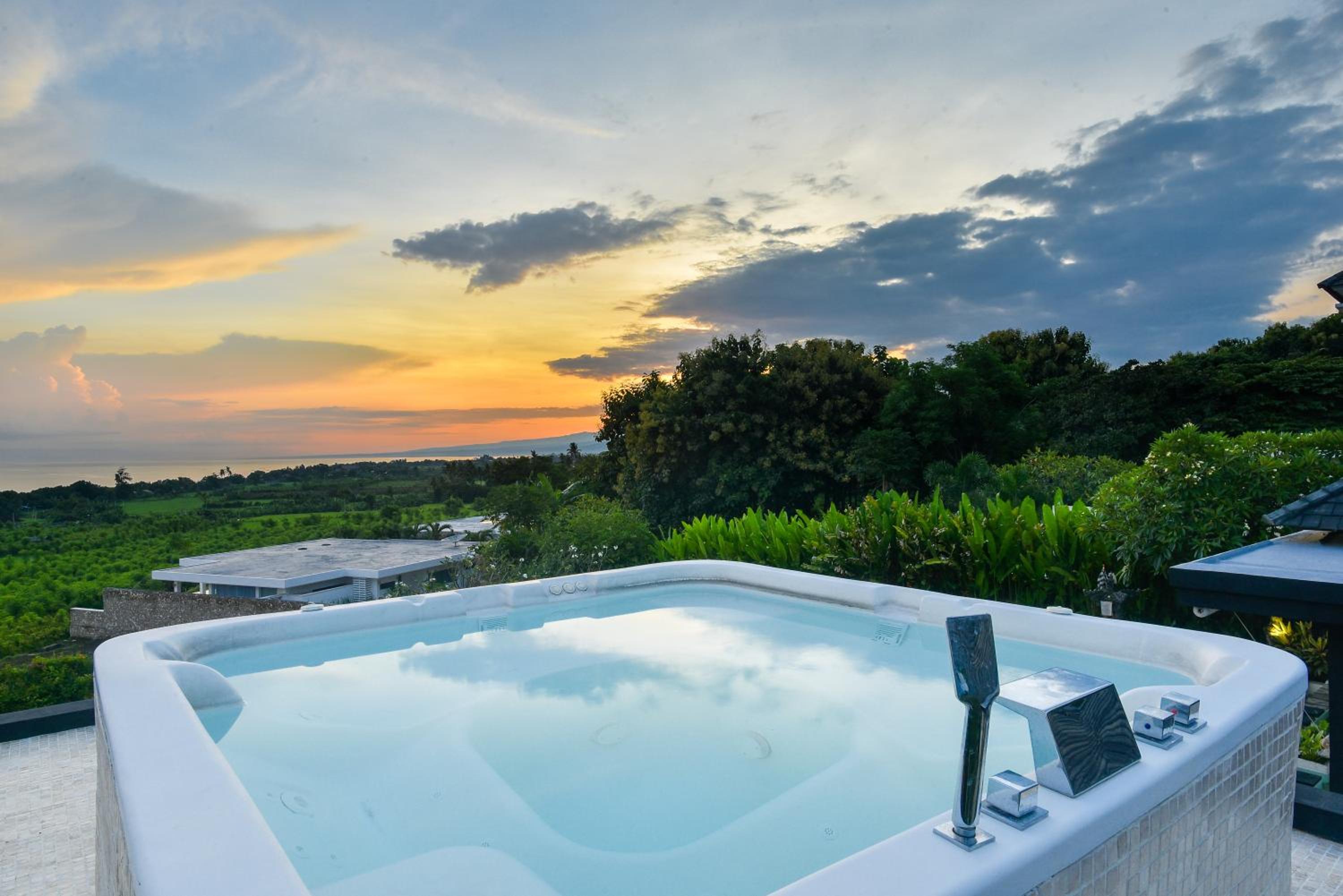 Villa Pondok Wahyu Sedana view 3