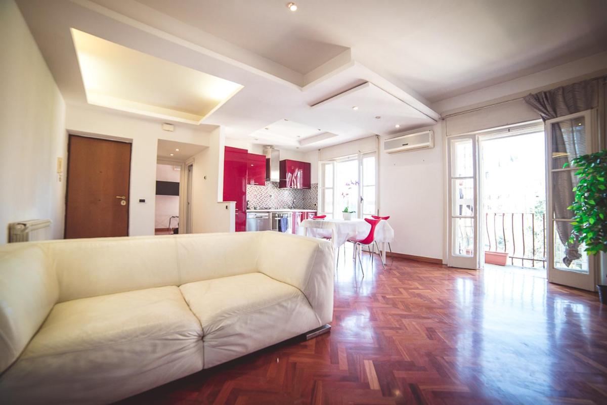Appartamento Gaudi photo 3