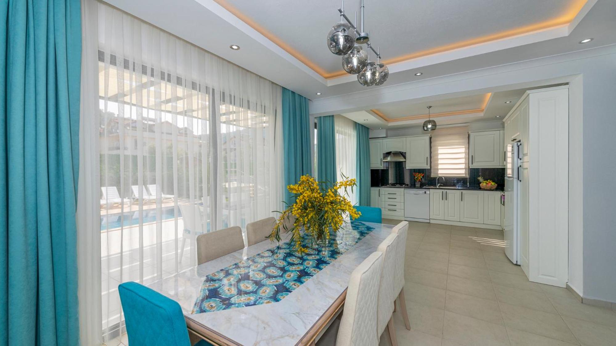 Hisar 1 - 4 Bedroom Holiday Villa in Hisarönü view 5