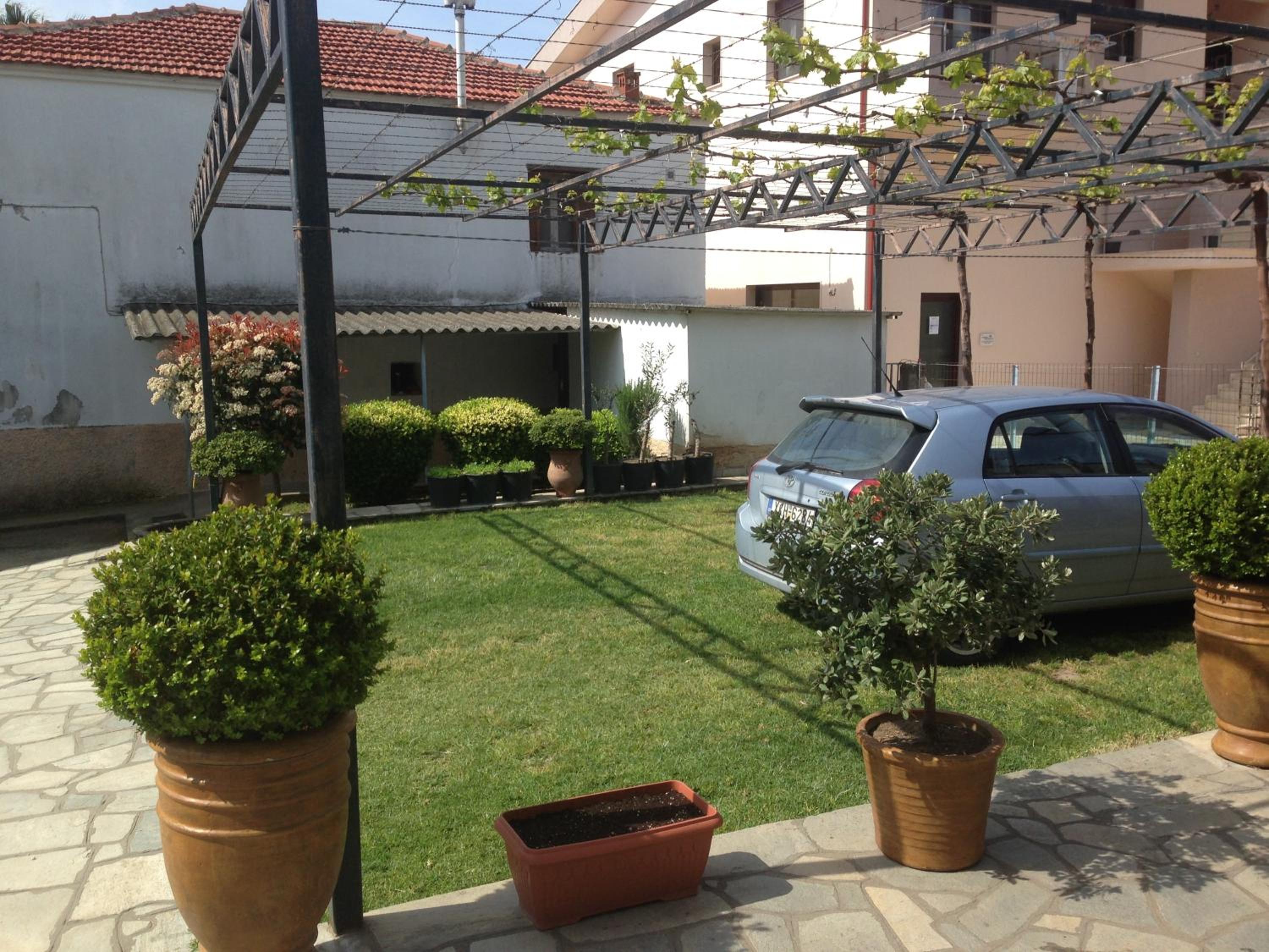 Photo 16