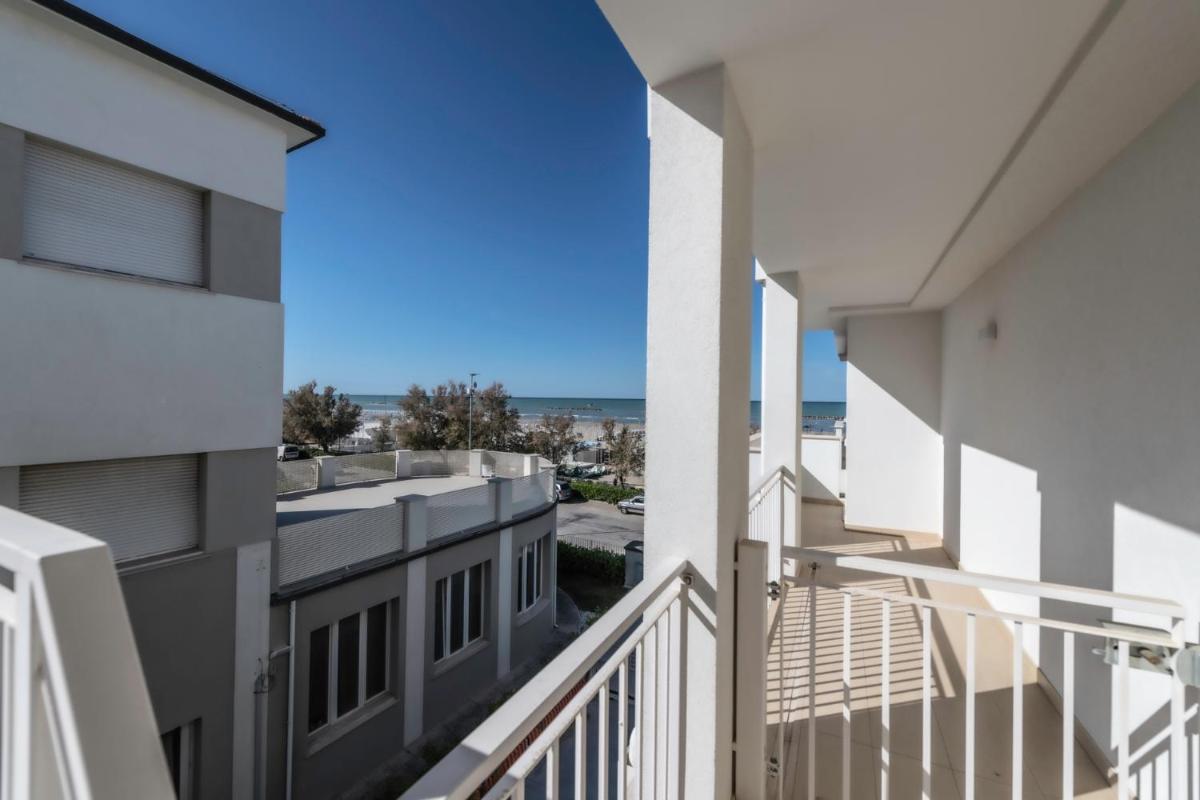 APPARTAMENTO DALMA - RESIDENCE IL PORTO photo 3