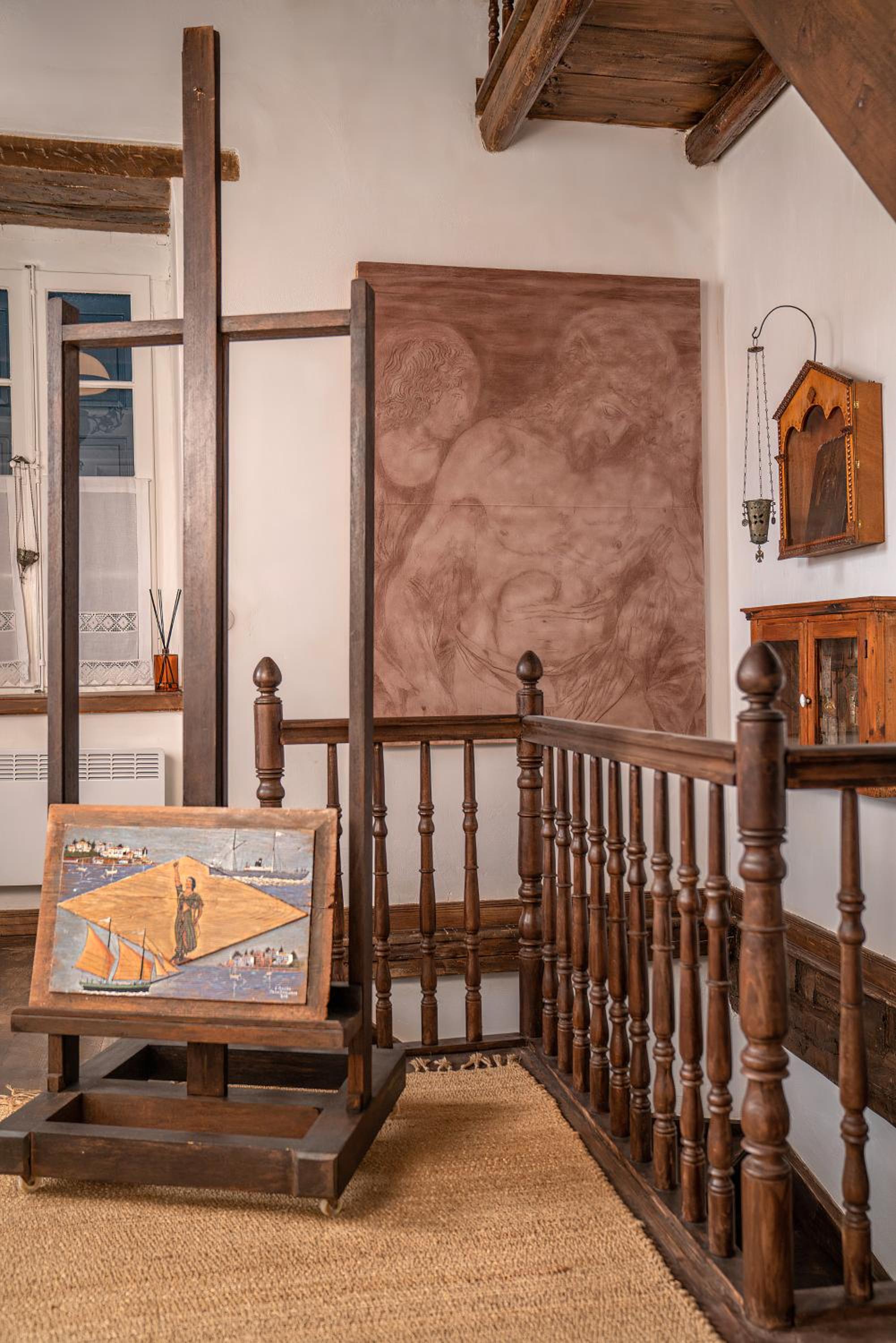 The 1813 Painter's Villa by Neuvel view 2