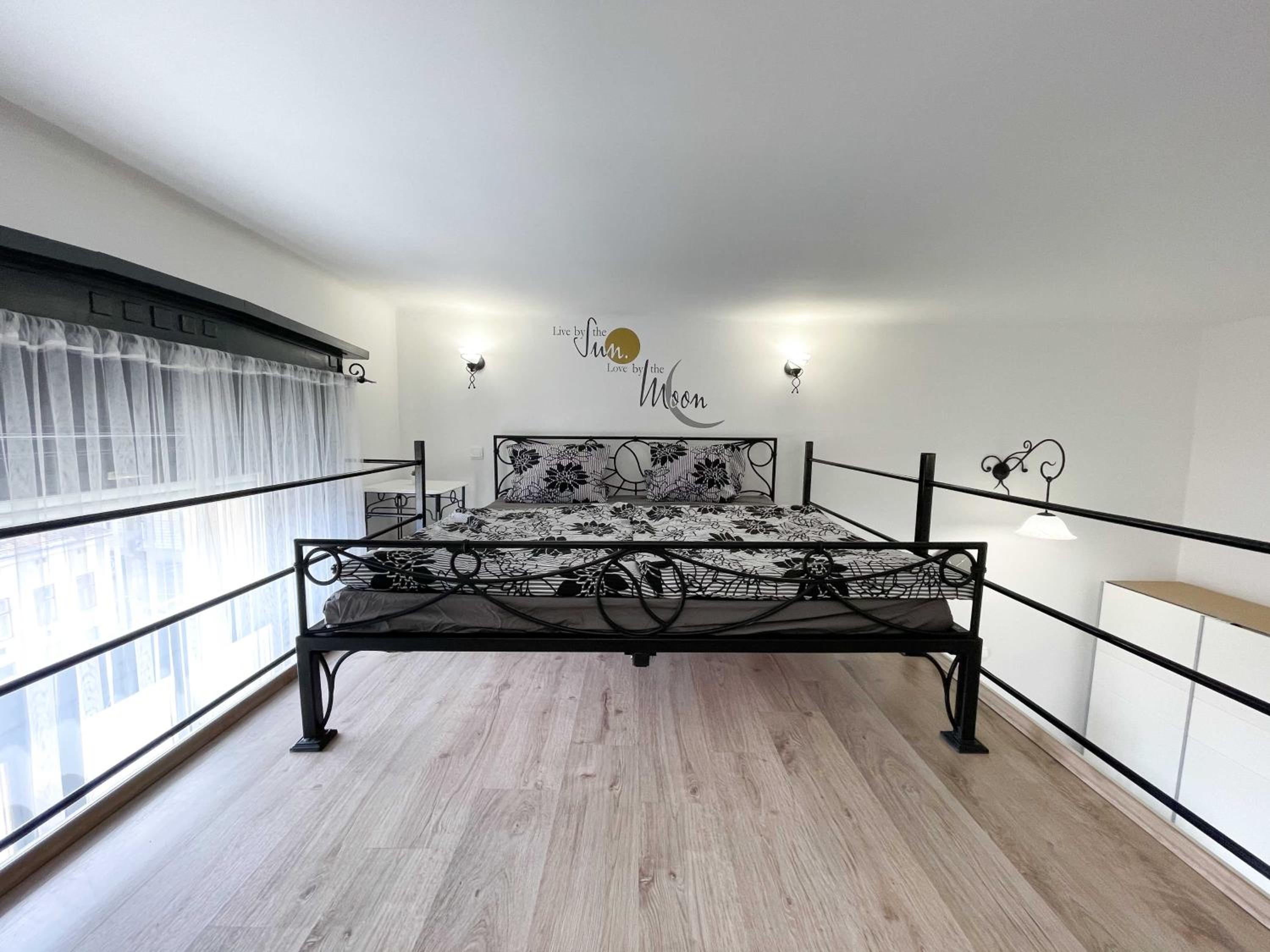 Manyi Apartman 2 view 3