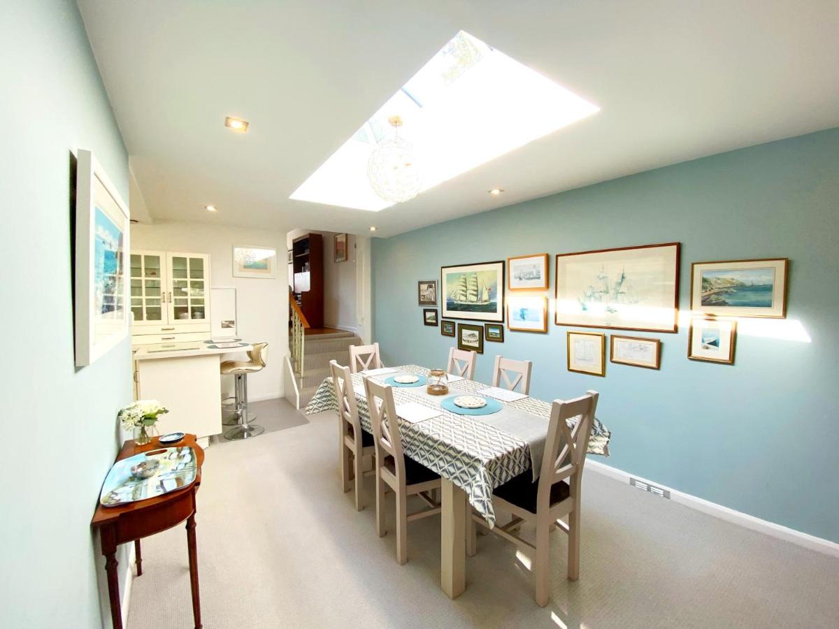 Braeside Luxury Holiday Home view 5