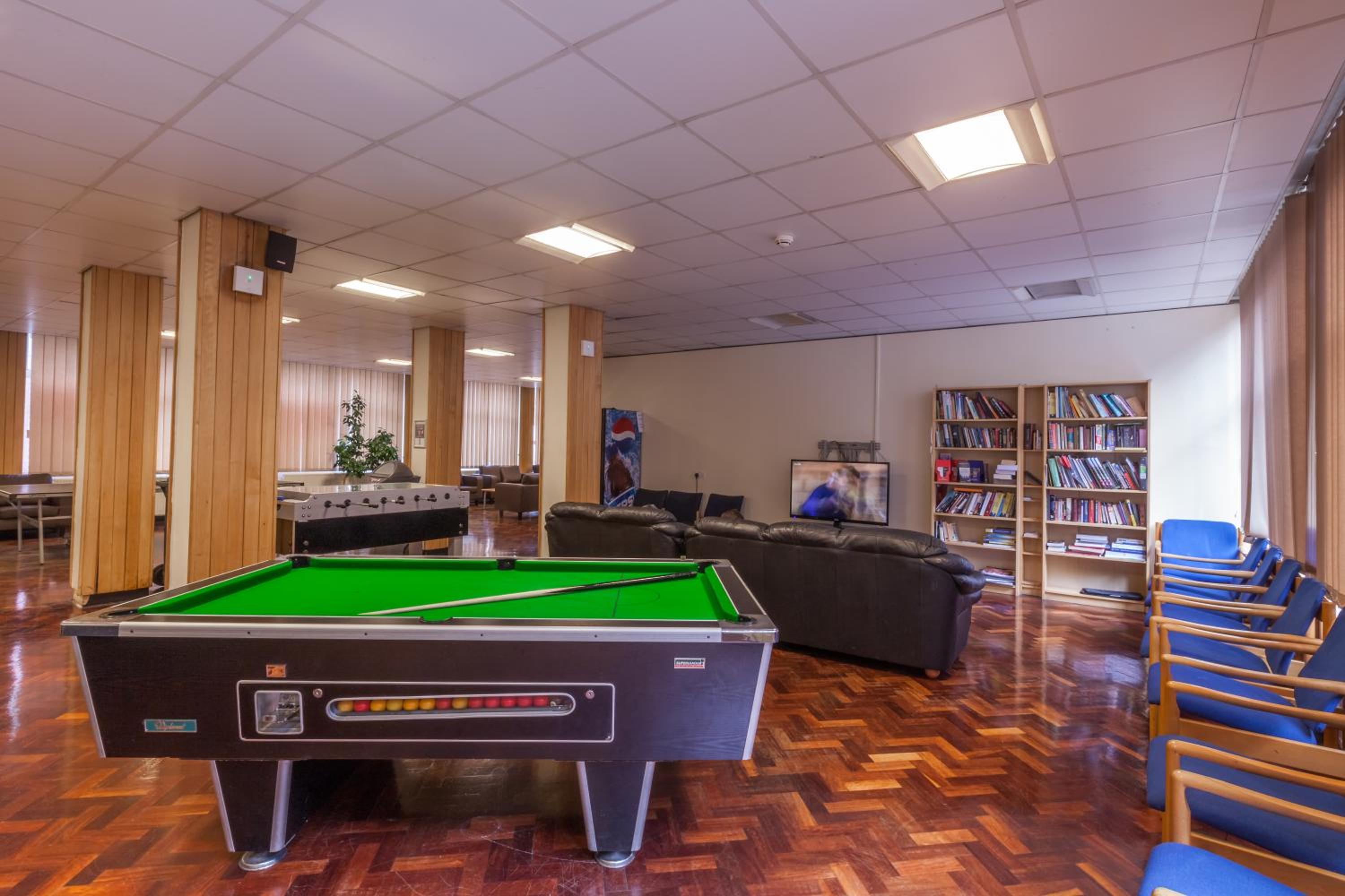 LSE Carr-Saunders Hall