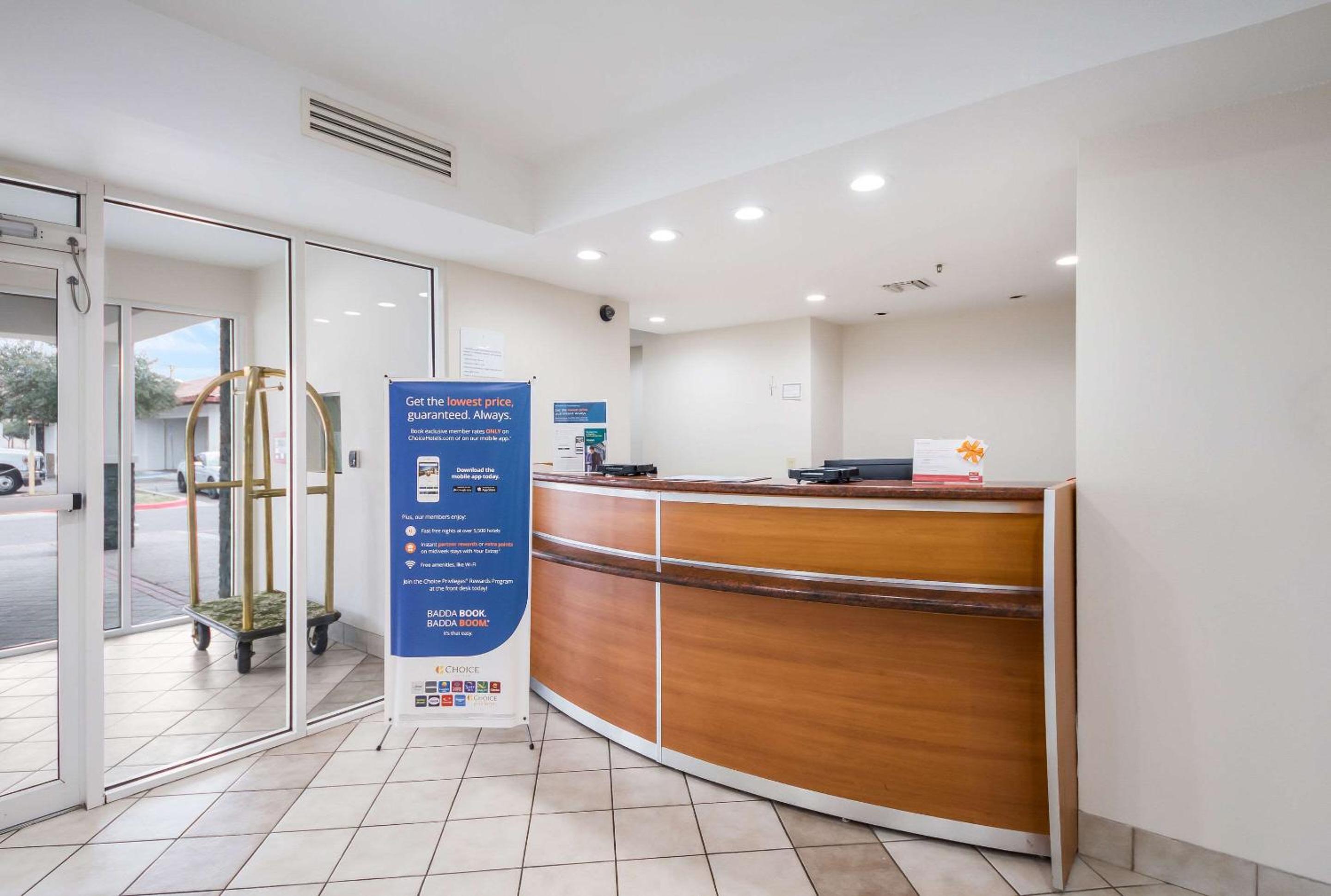 Quality Inn Laredo - Nuevo Laredo view 4