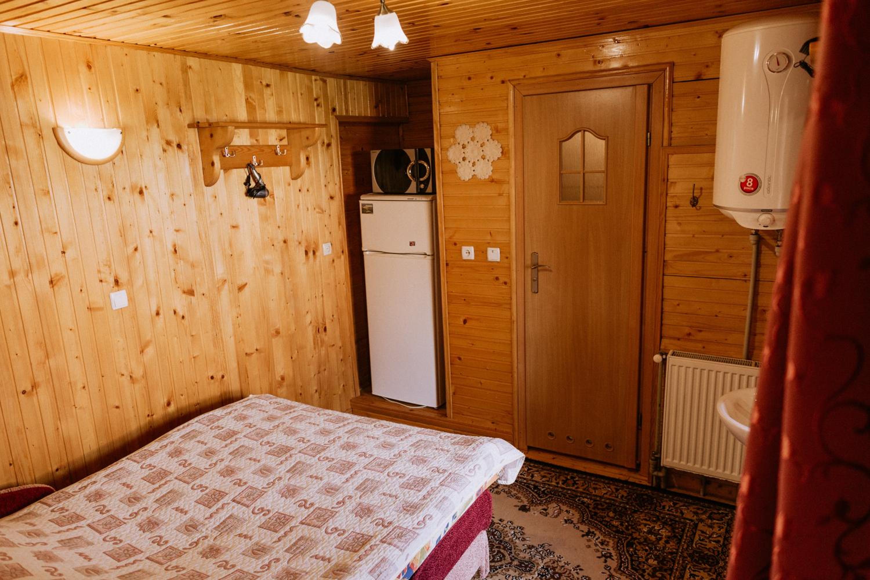 Photo 48