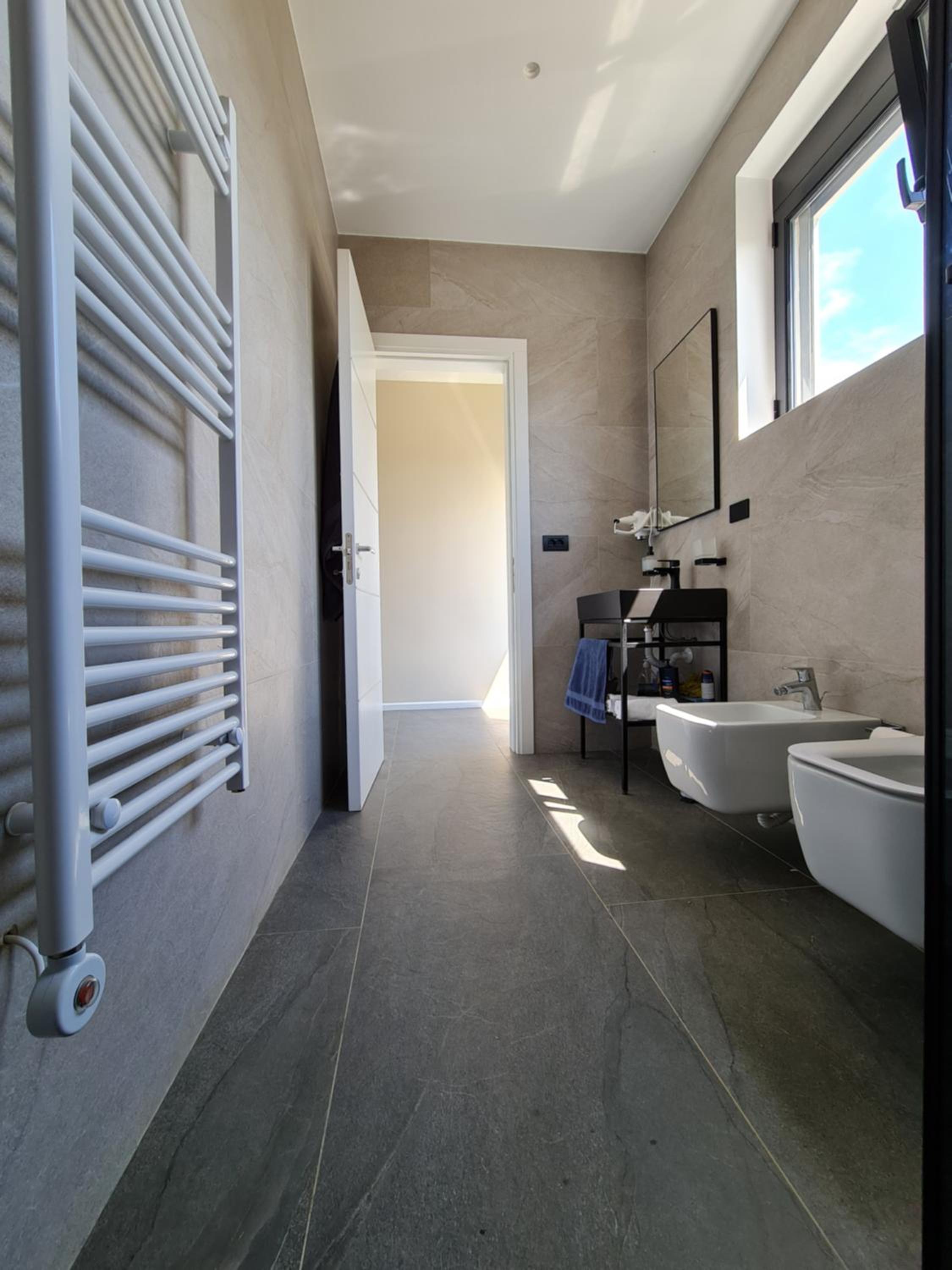 LT Luxury Villa
