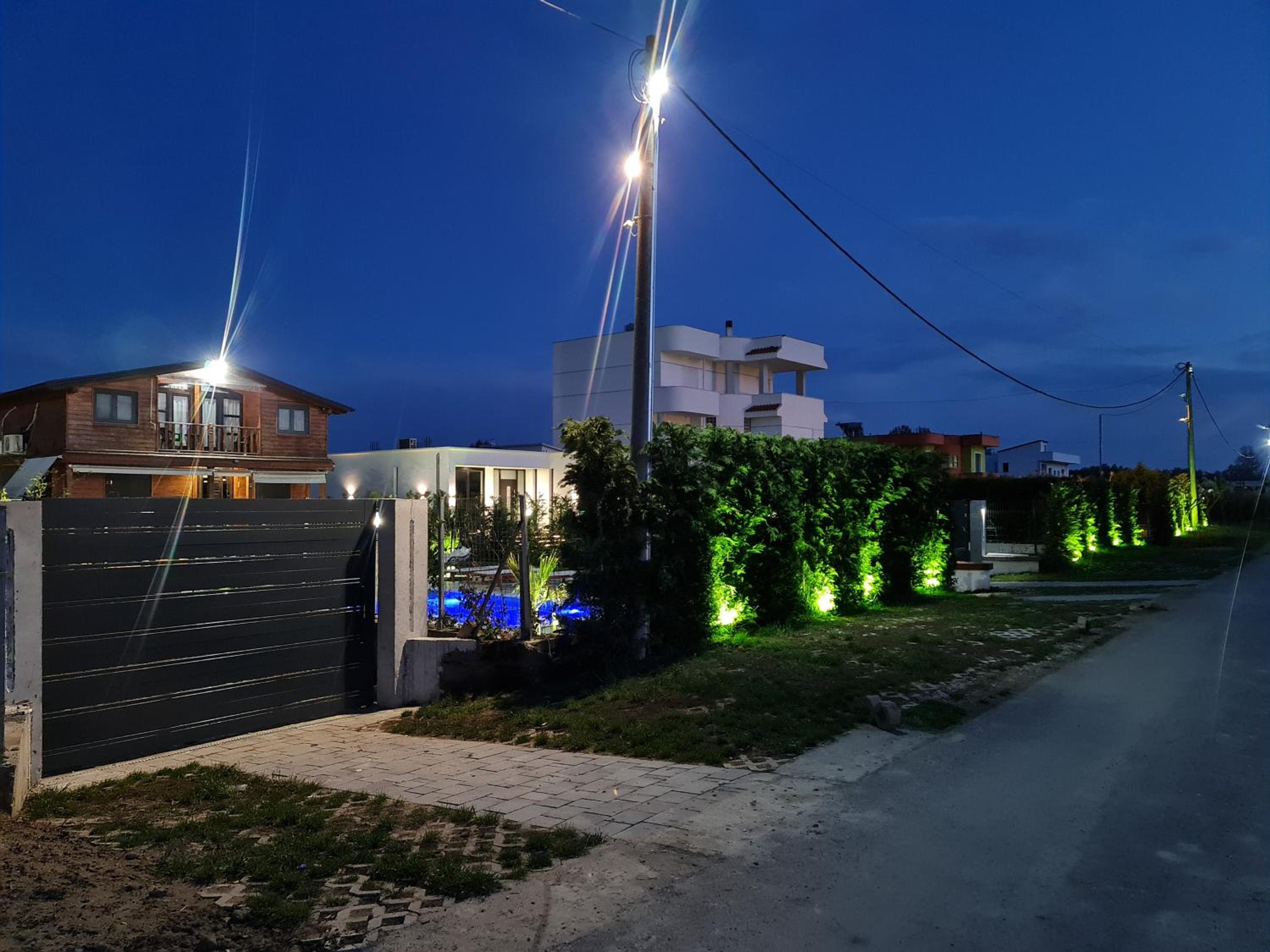 LT Luxury Villa