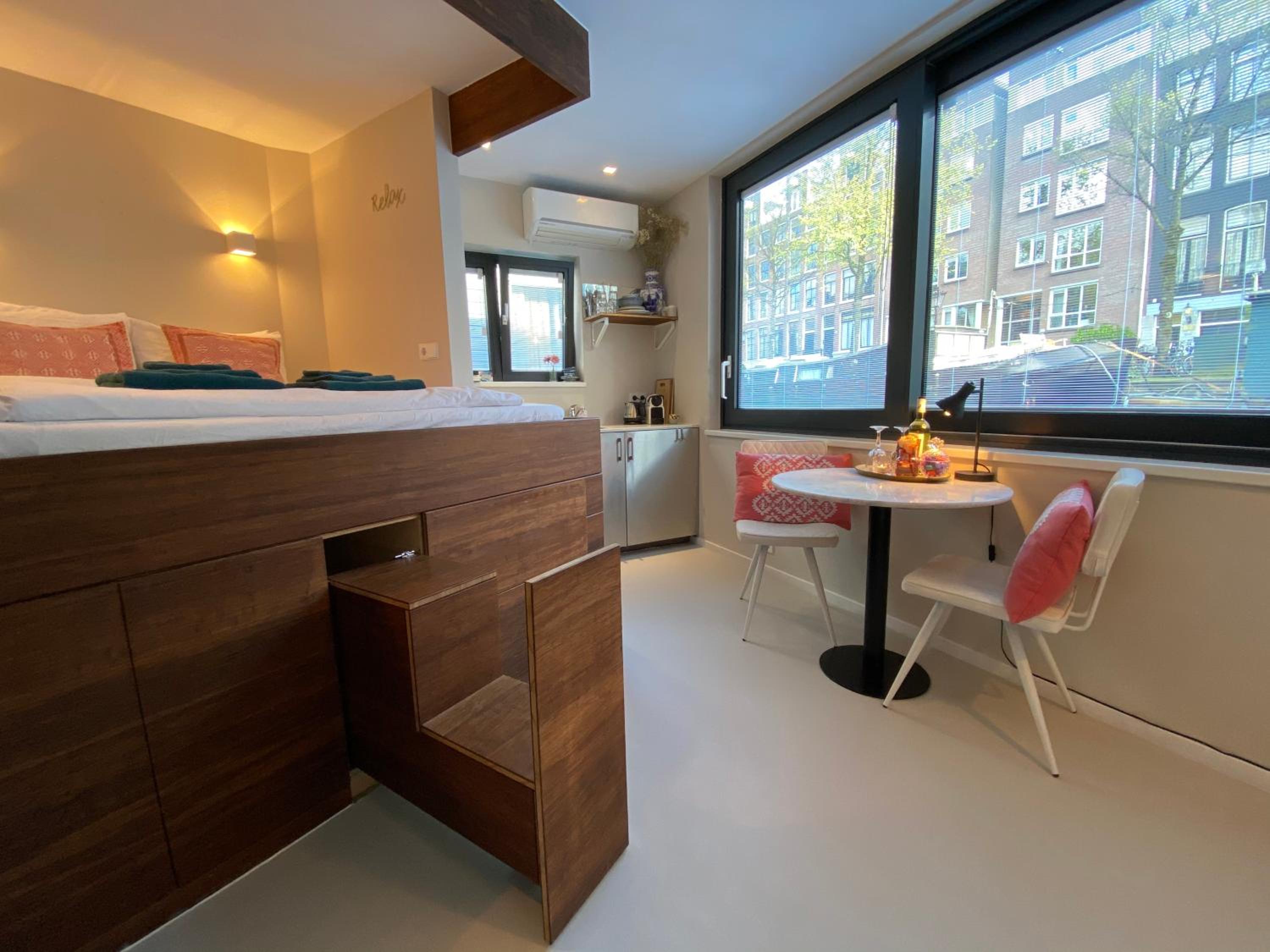 Houseboat Sophia