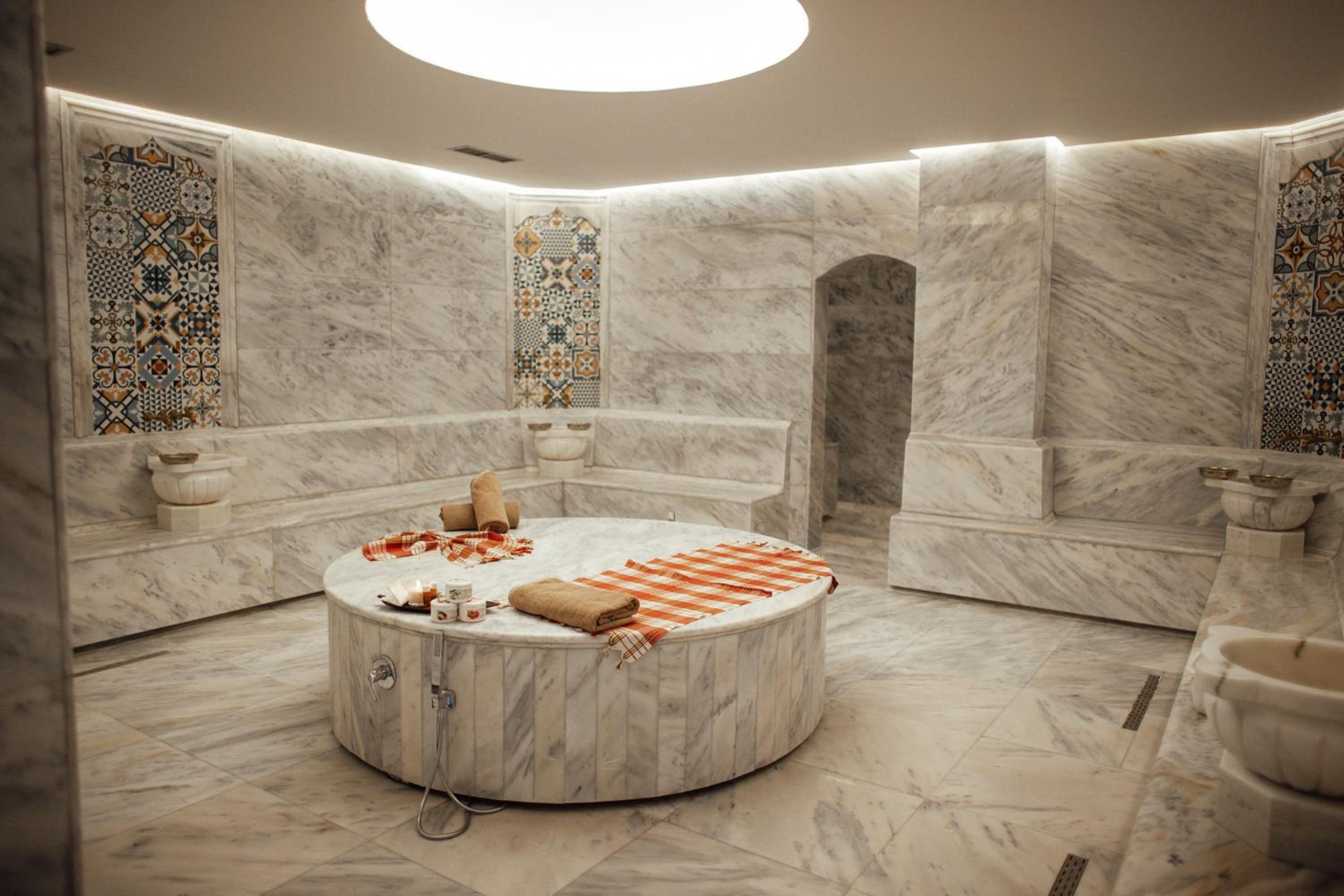 Grand Blue Fafa Resort & SPA