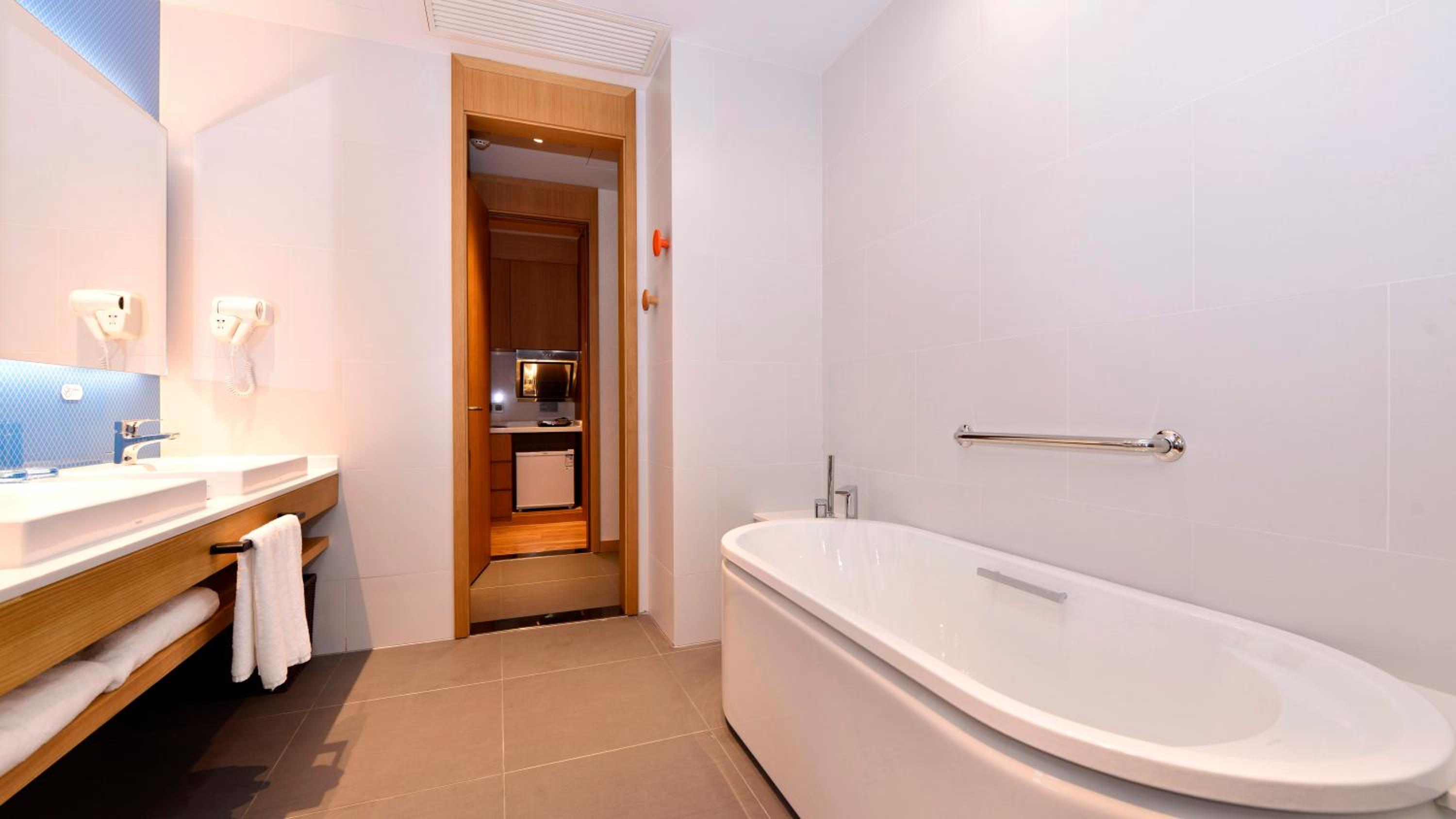 Holiday Inn Express Luanchuan by IHG