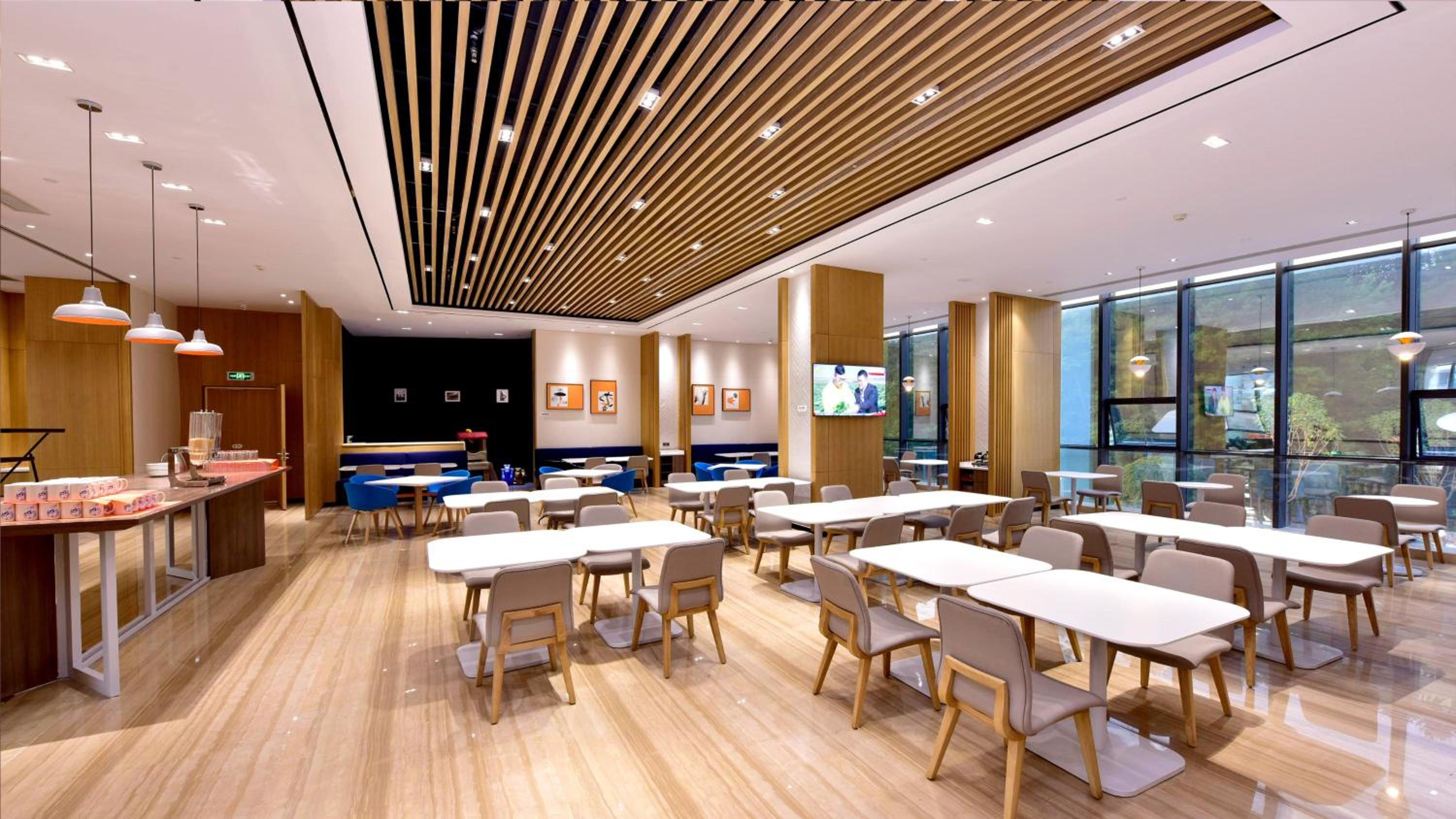 Holiday Inn Express Luanchuan by IHG
