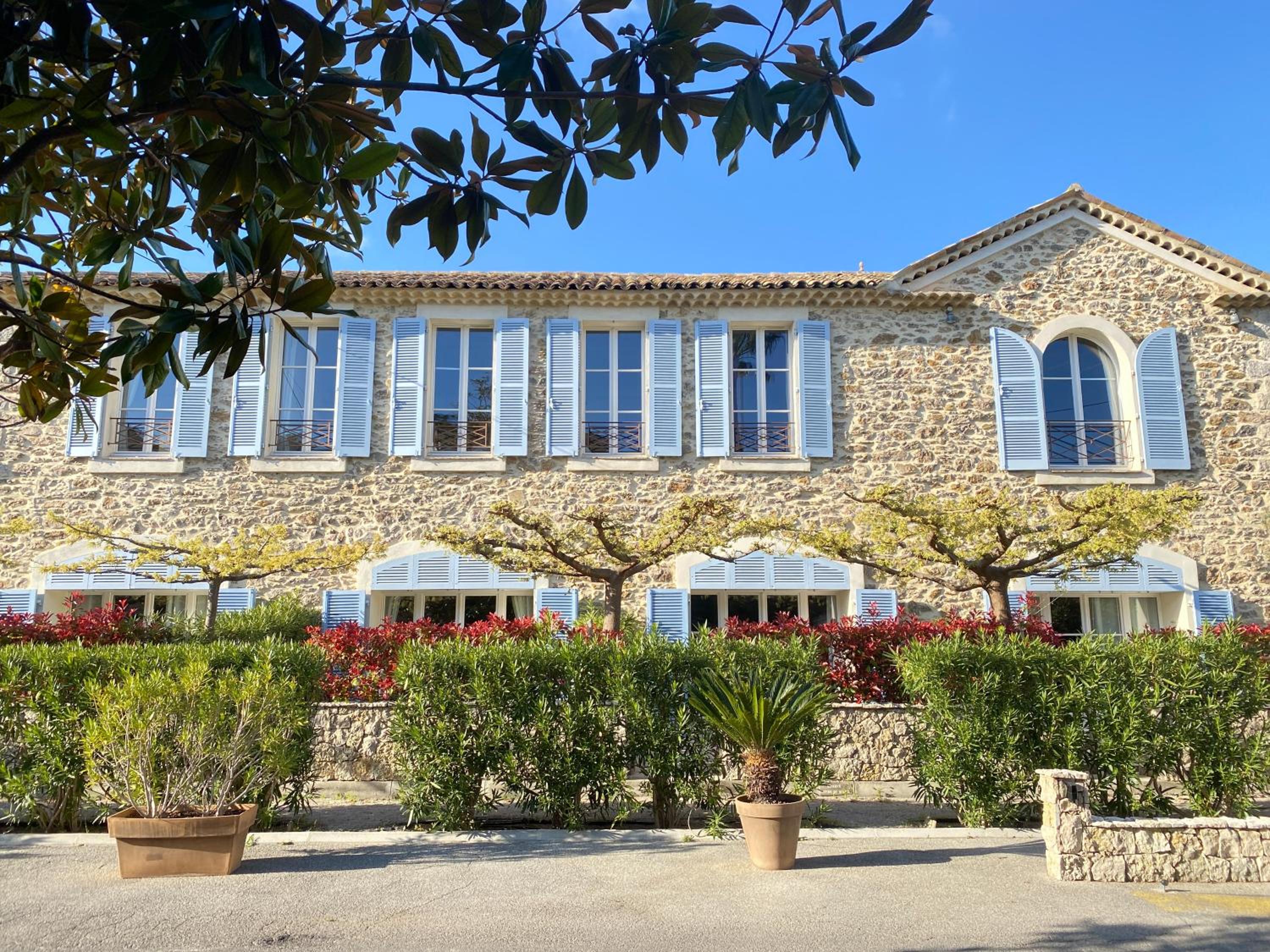 Hotel La Bastide du Soleil - Image 1