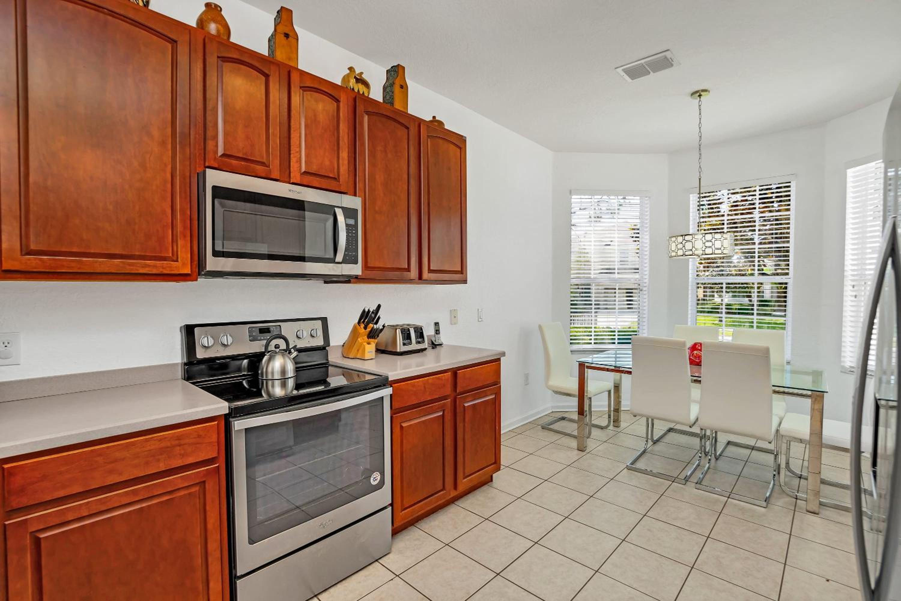 Windsor Hills 7723