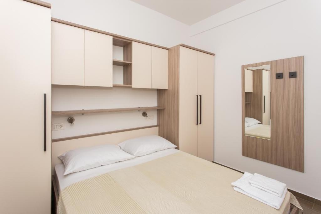 Dubrovnik Vacations - Apartments Villa Ari - Property Image 20