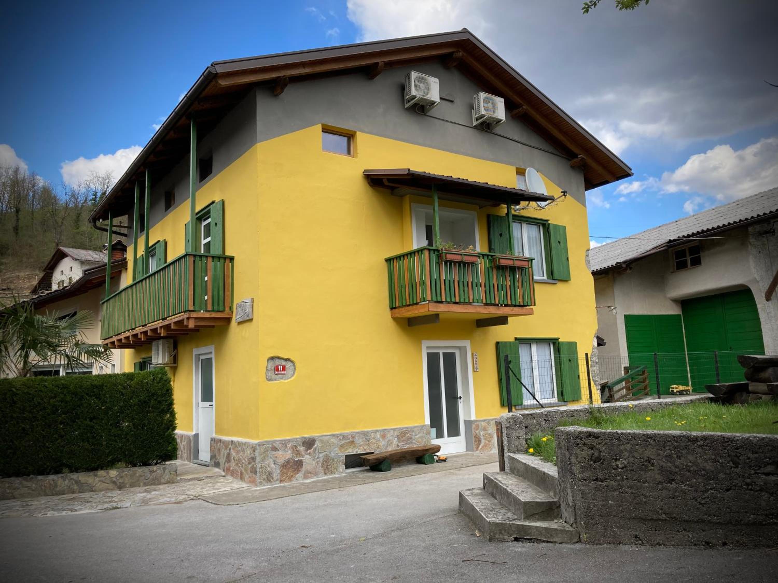 Farmhouse Cvetje