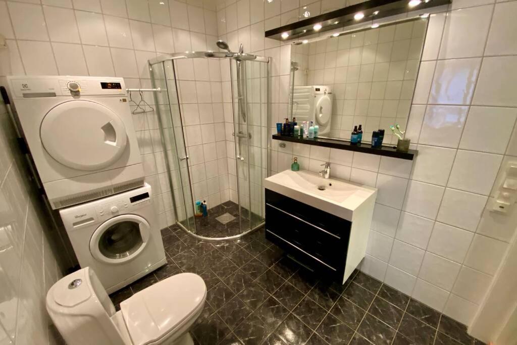 Nice and central apartment in quiet area view 5