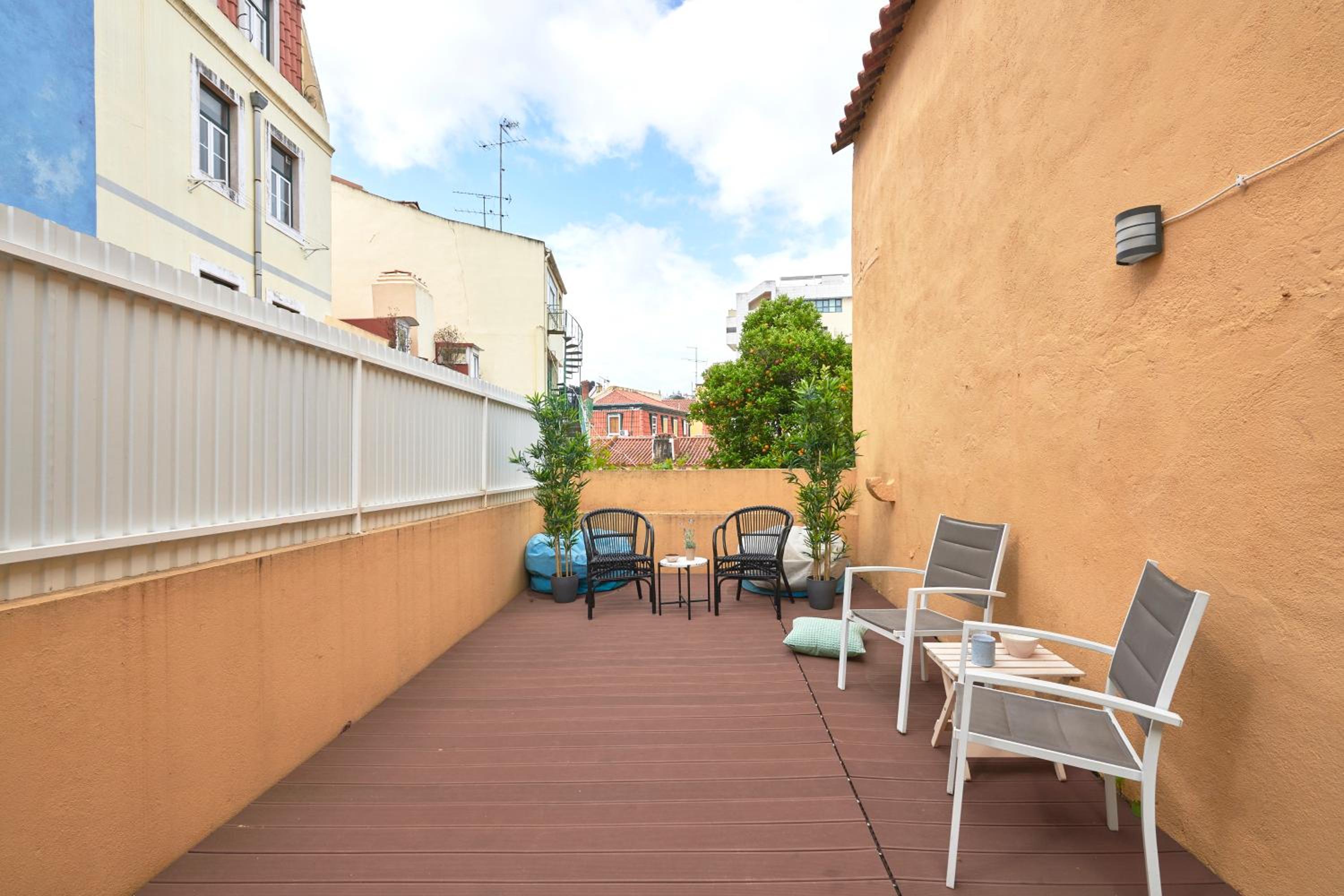 Idyllic Lisbon Apartments With Amazing Courtyard, By TimeCooler