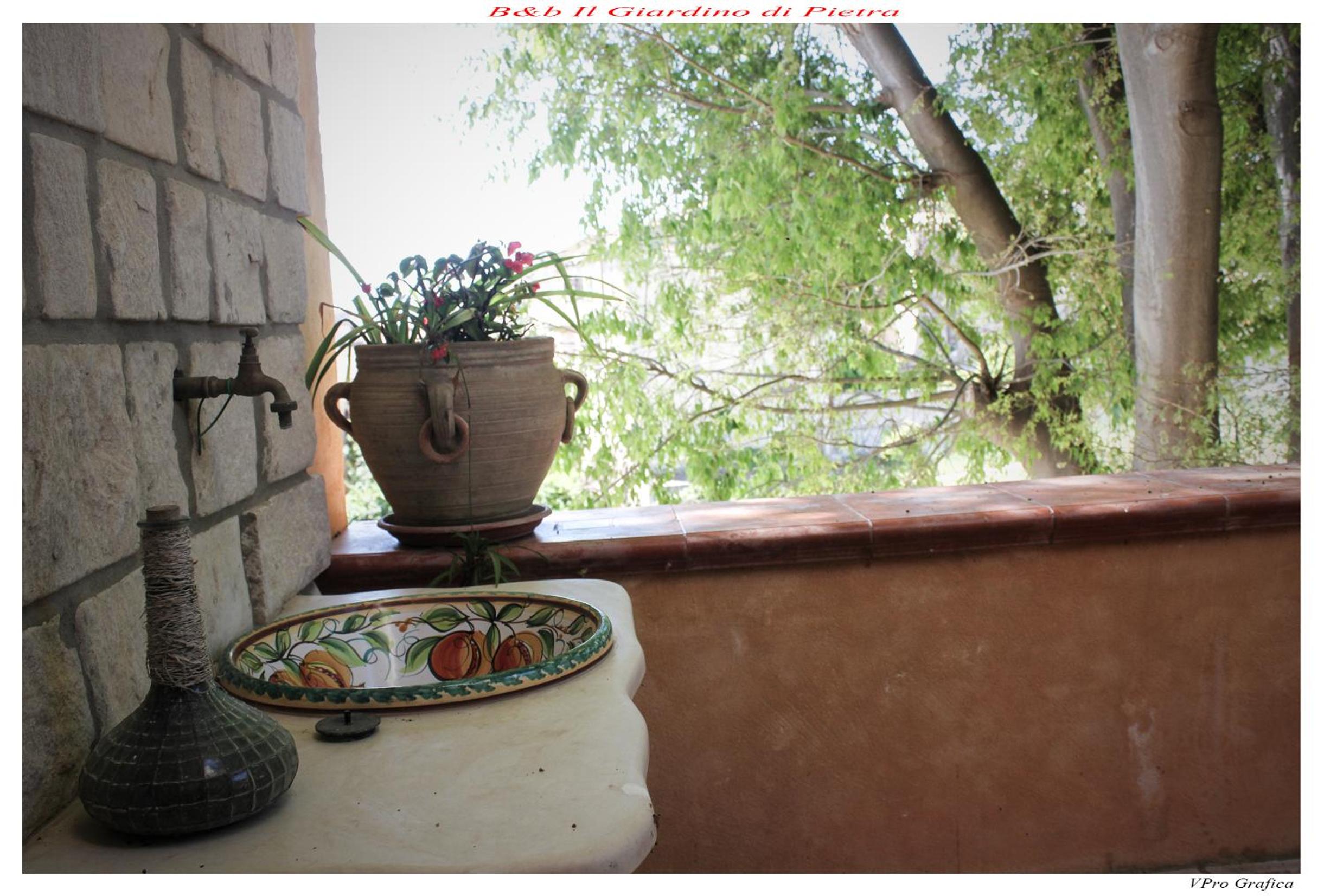Il Giardino Di Pietra