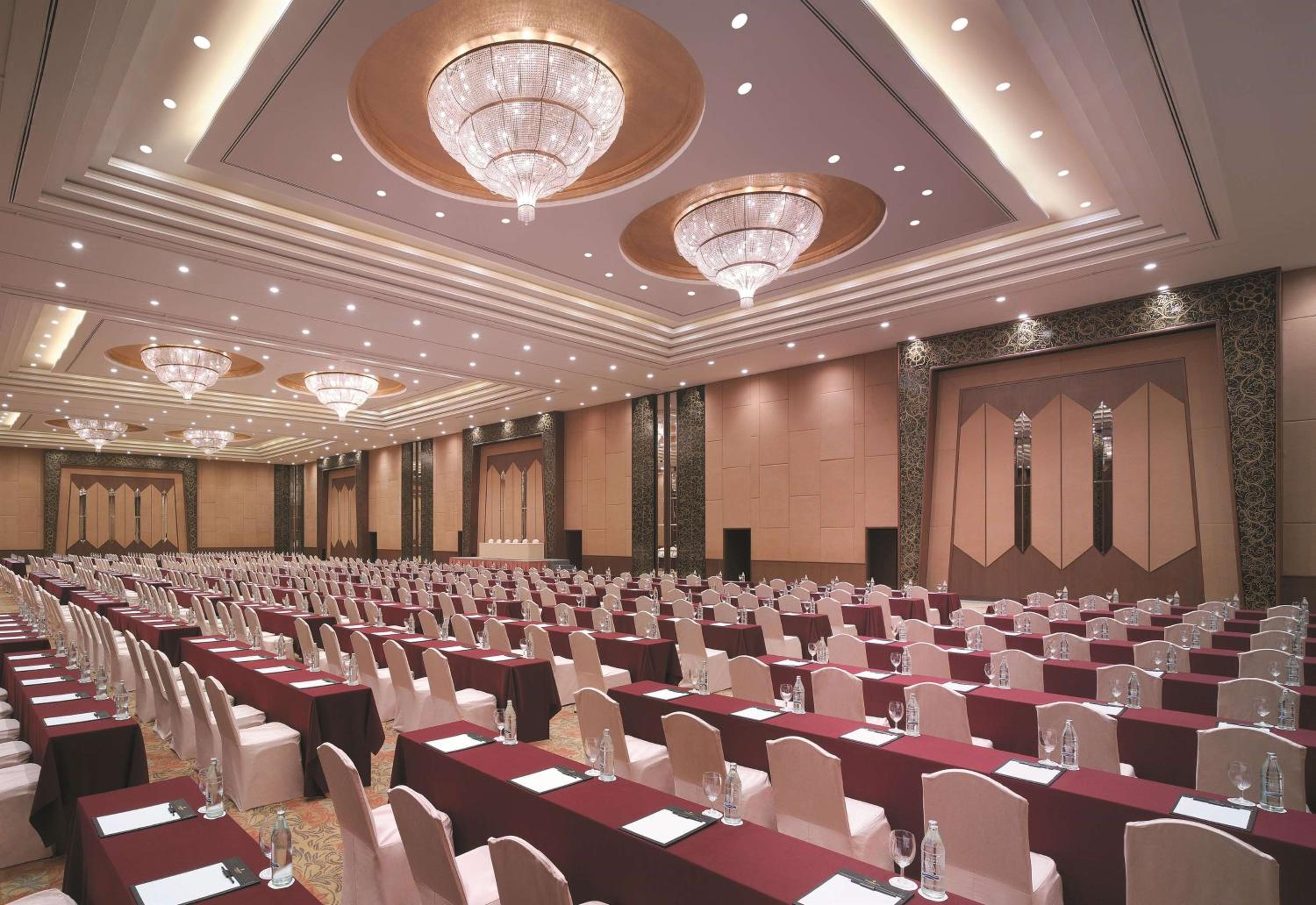 meeting & event spaces