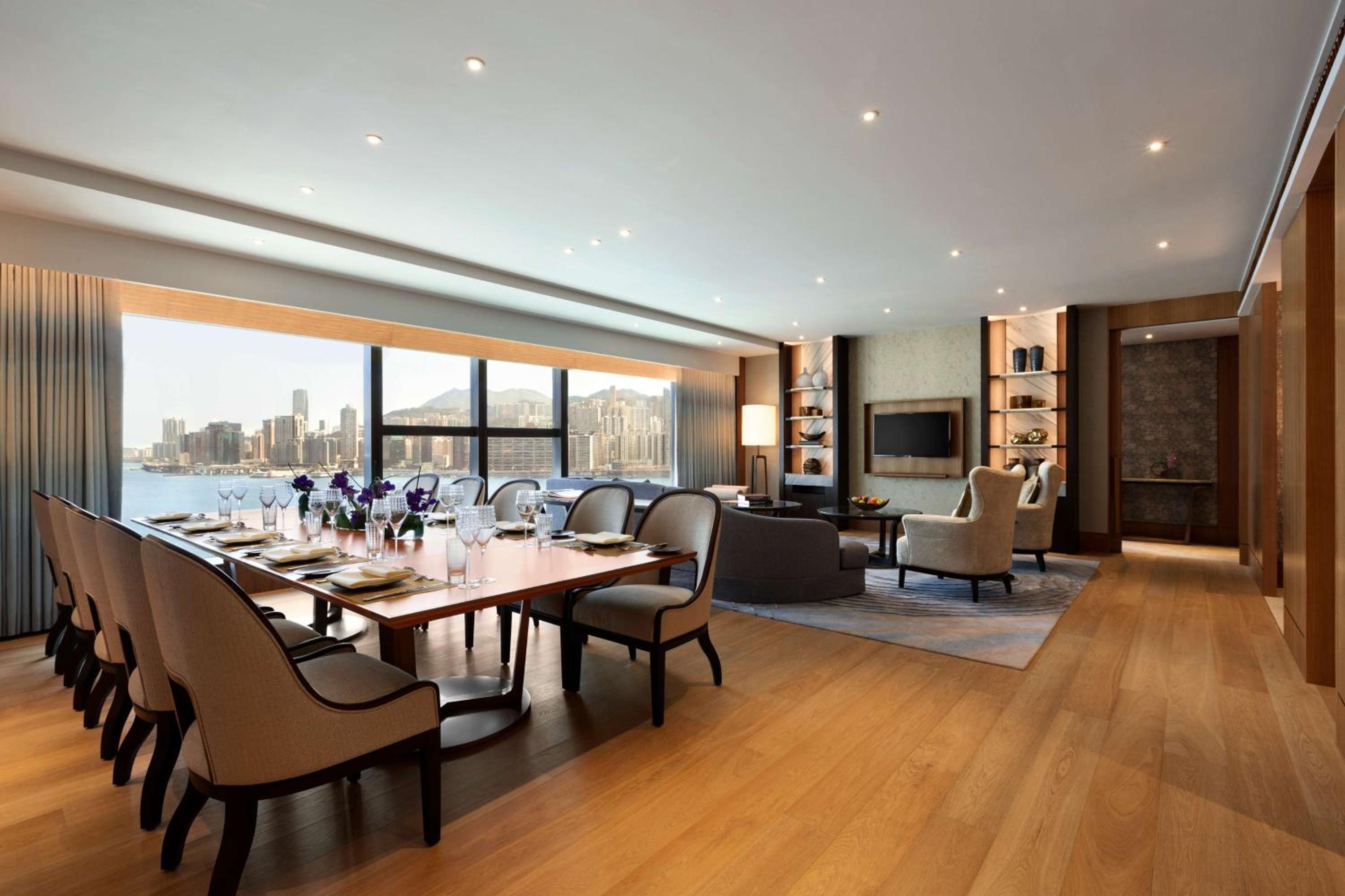 Kerry Hotel Hong Kong by Shangri-la