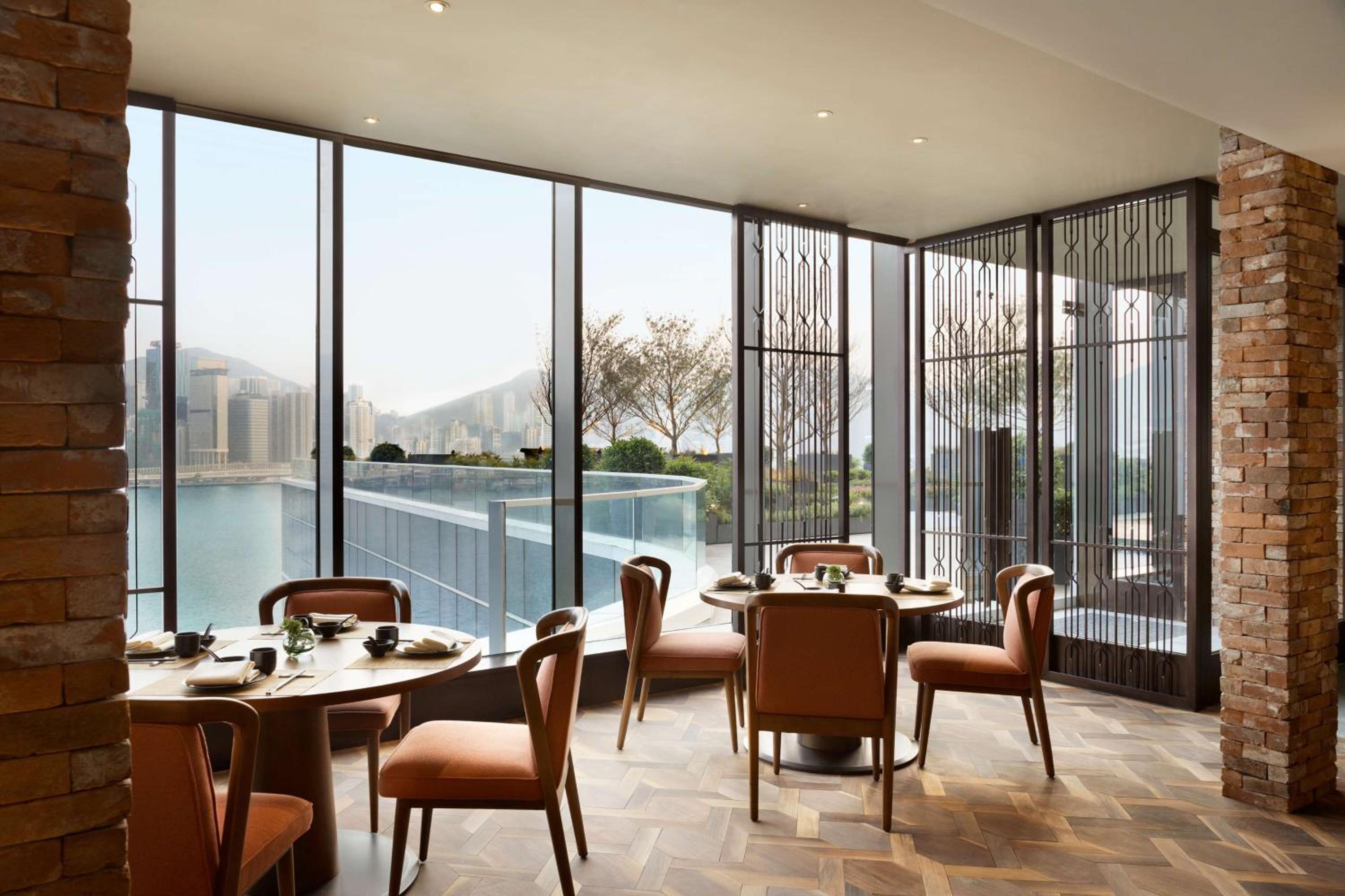 Kerry Hotel Hong Kong by Shangri-la