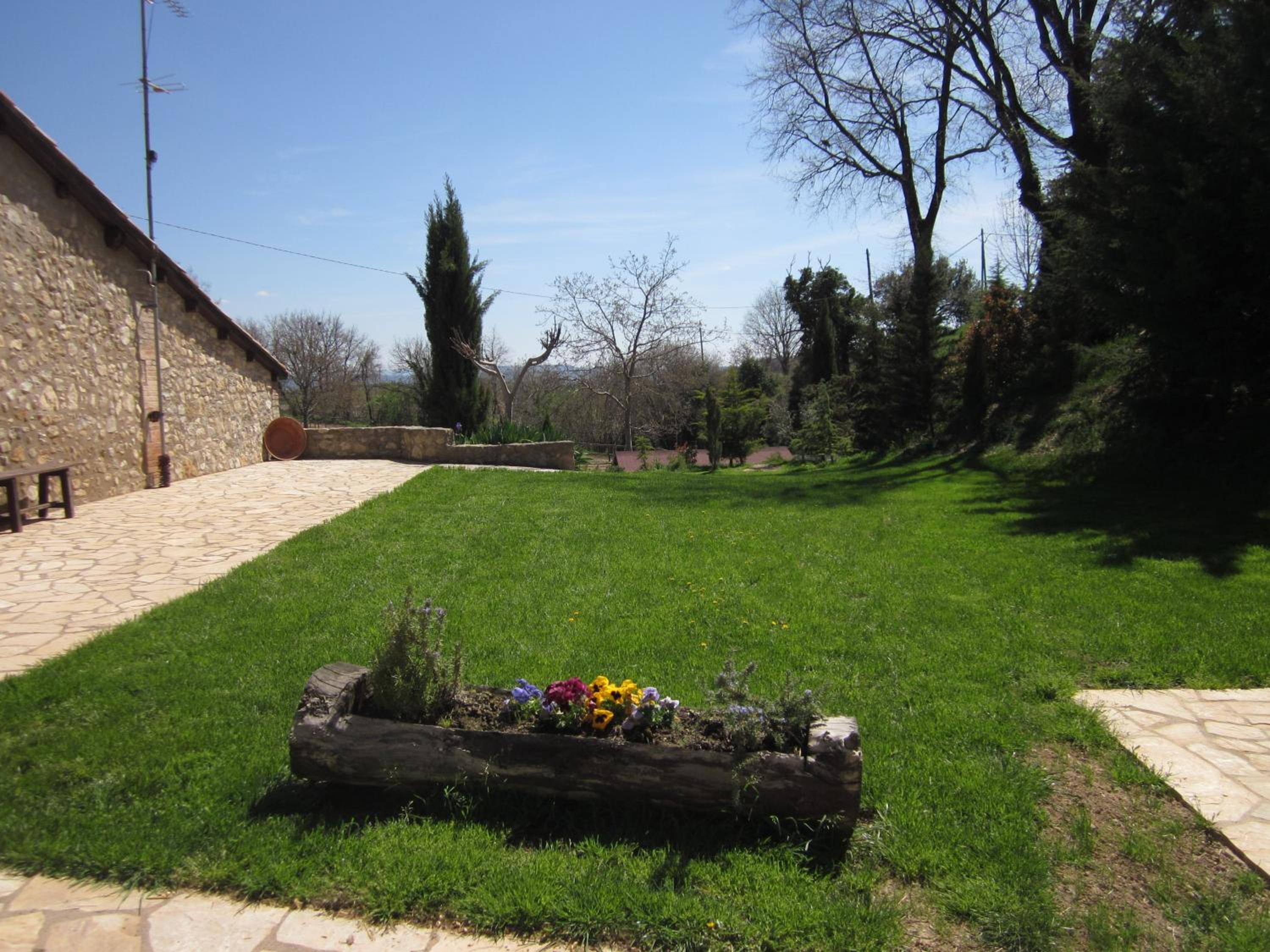 Photo 26