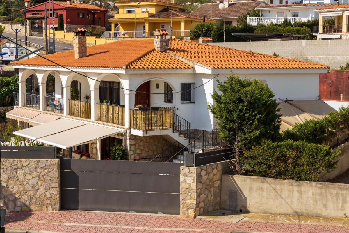 Apartamentos Maruja Roig 1 Playa Sur view 5