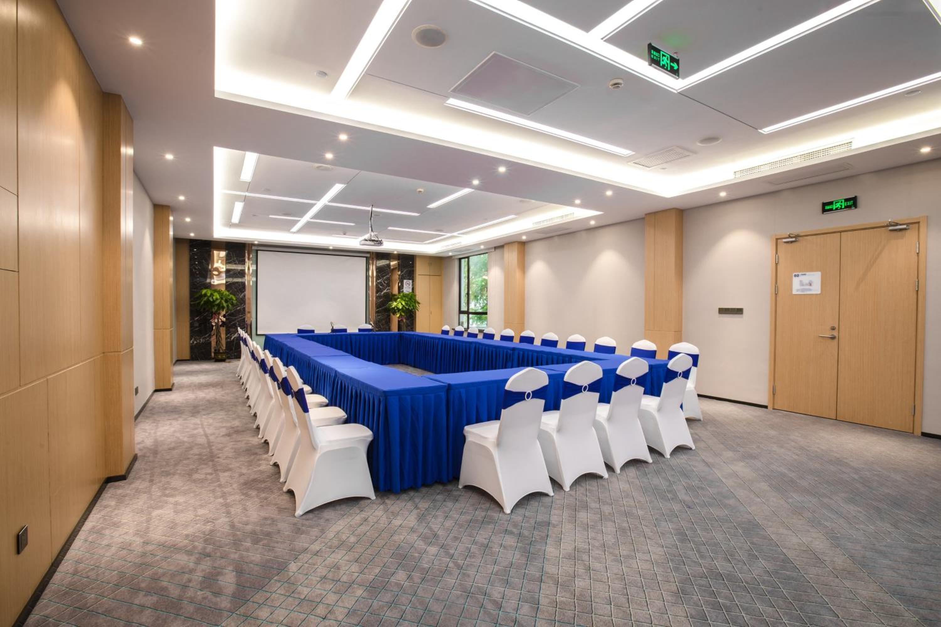 Holiday Inn Express Shanghai Chongming by IHG