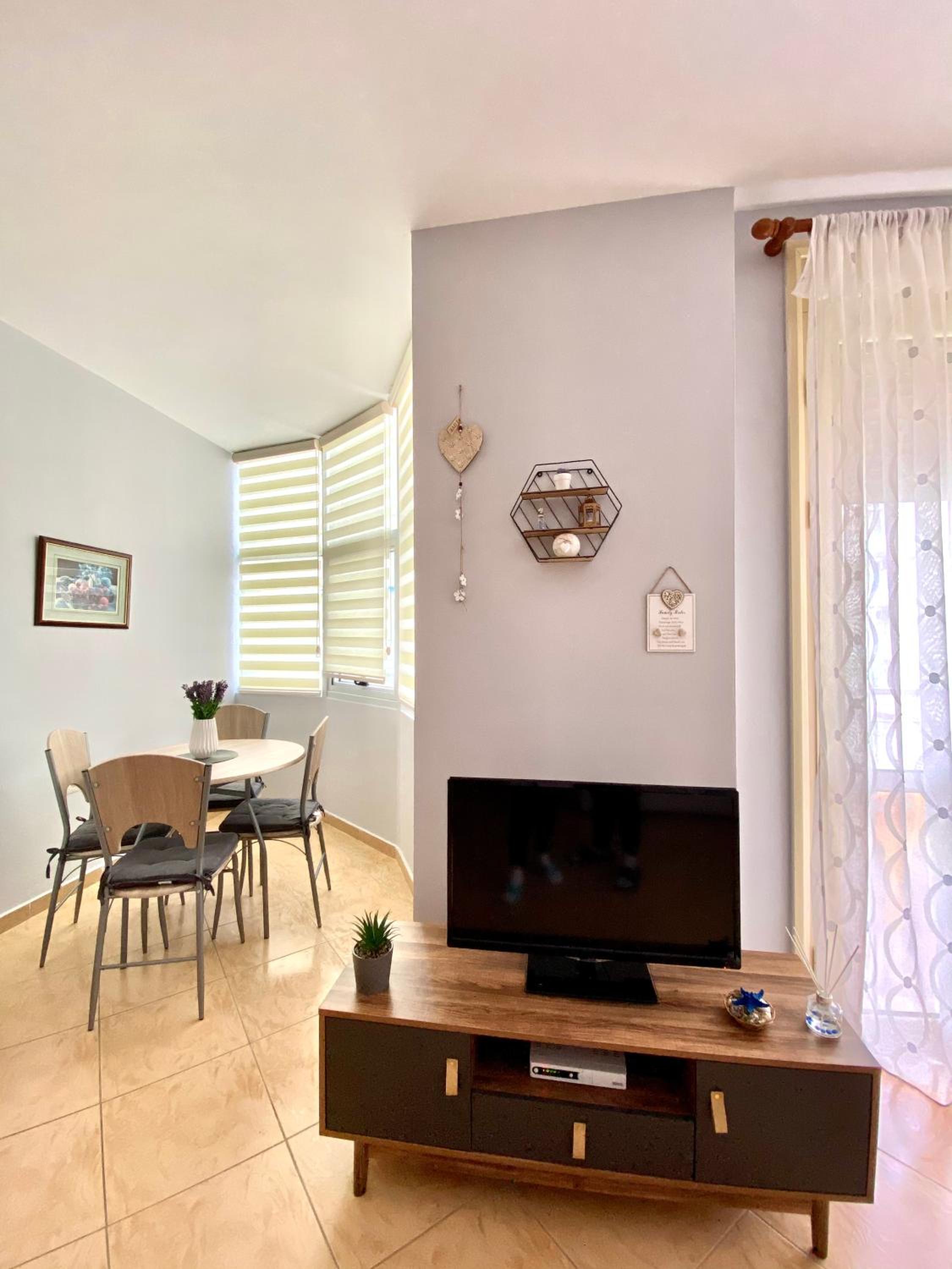 Tony Apartment