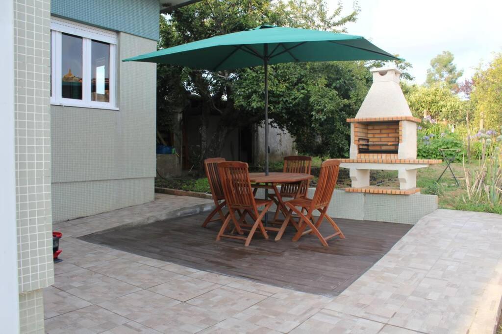 House with pool and garden in Esmoriz near Porto