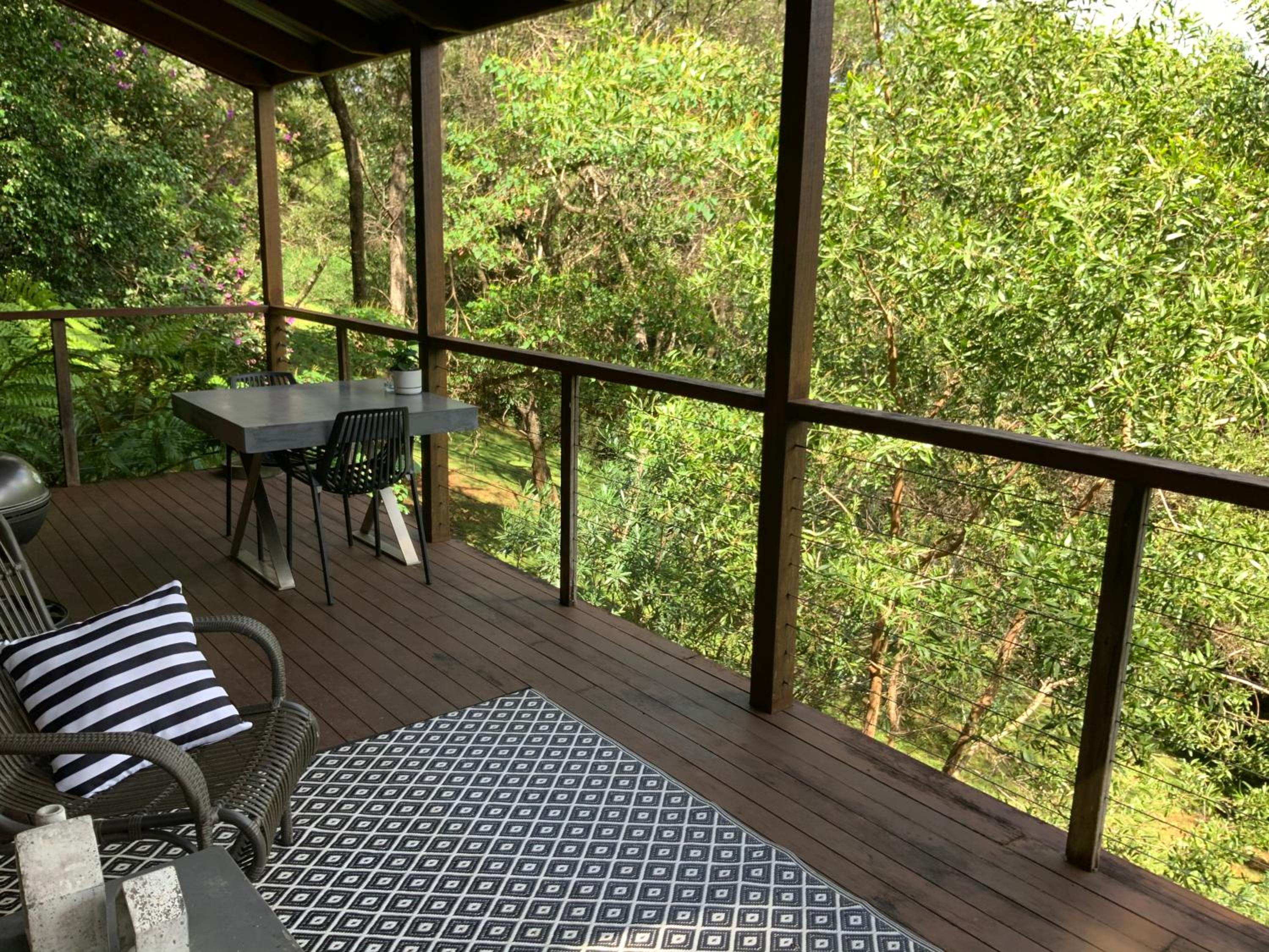 Belle's at Montville