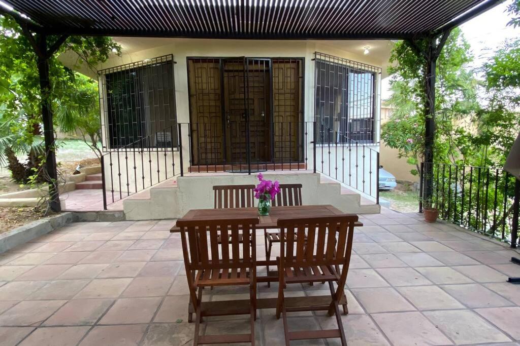 Casa Greg Beautiful 2 bedroom house Adults Only view 3