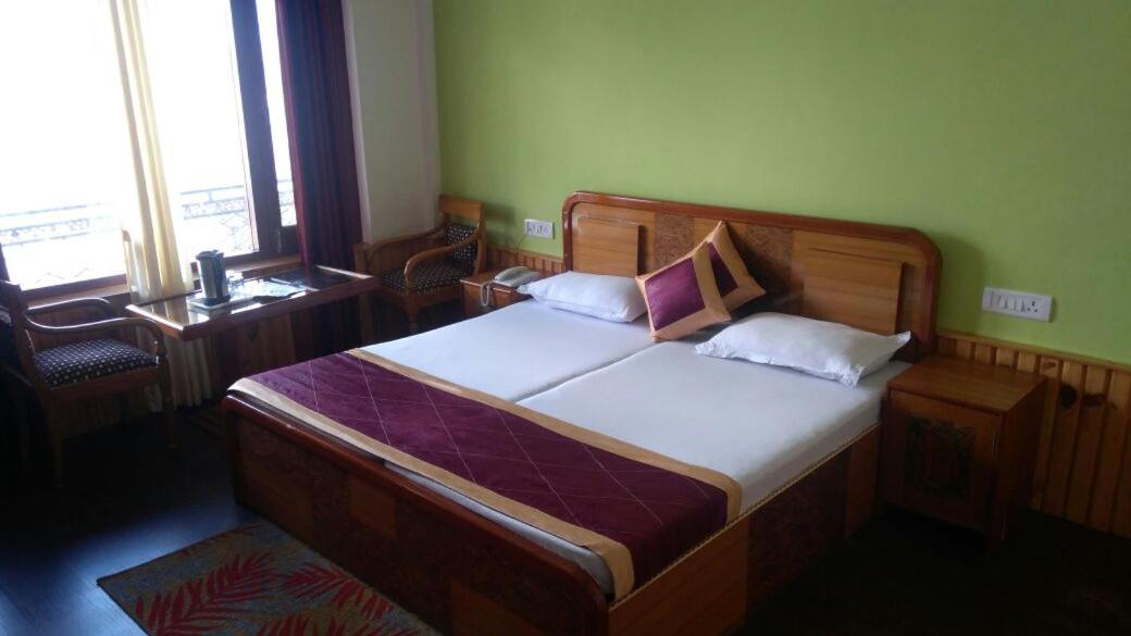 Photo 12