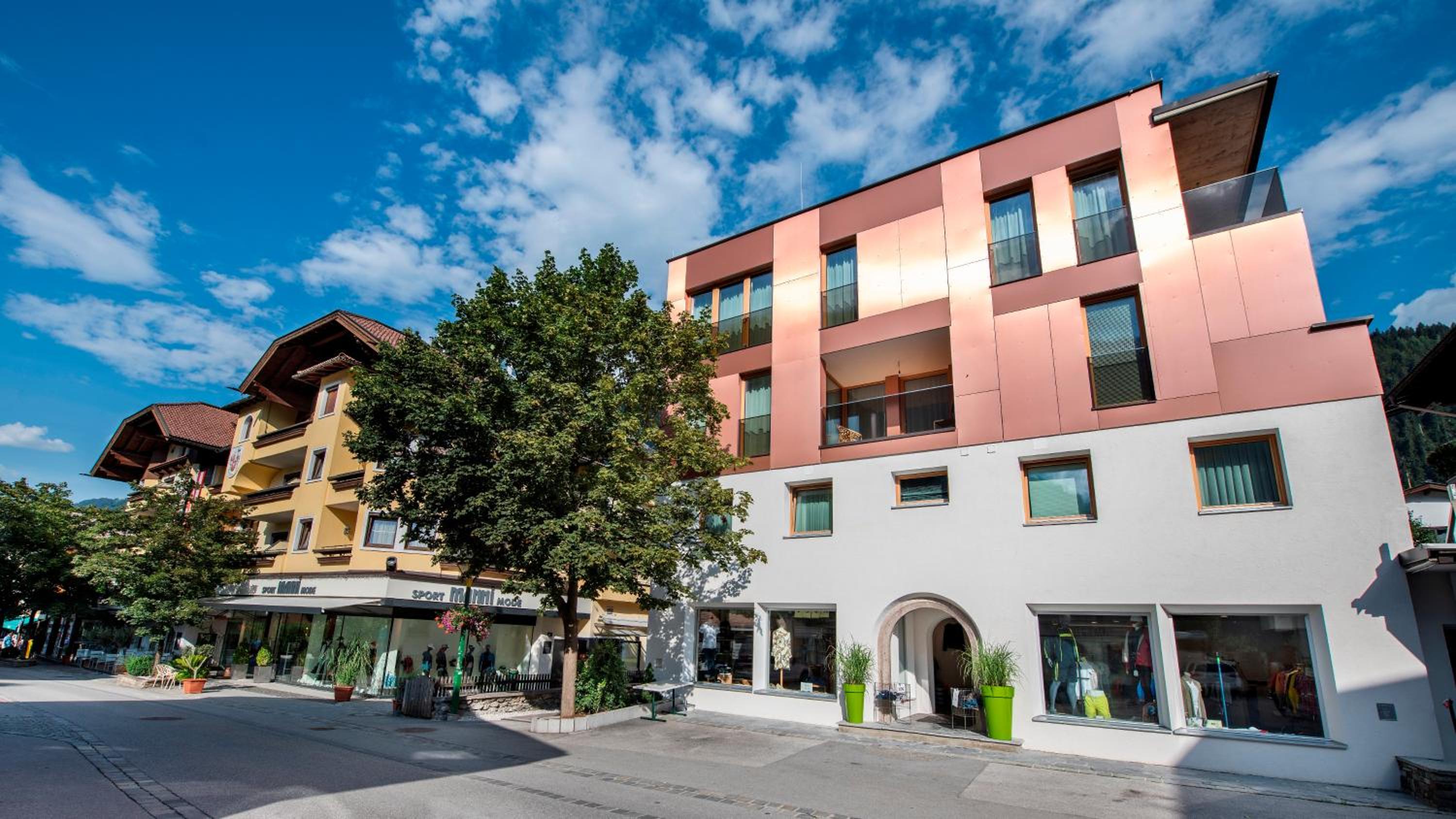 MANNI home - rooms & apartments