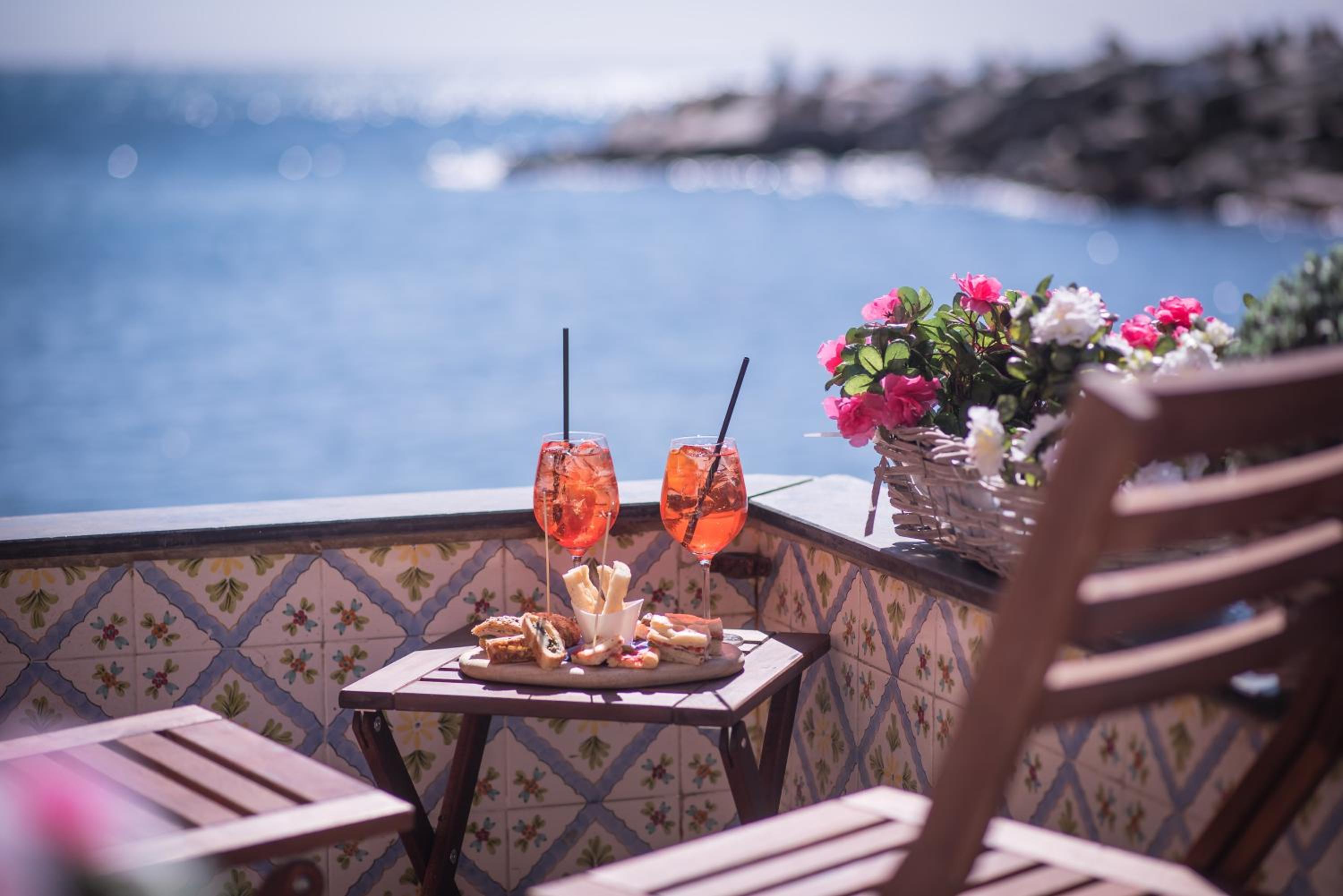 Salsedine Relais en Genova — balance & terrace