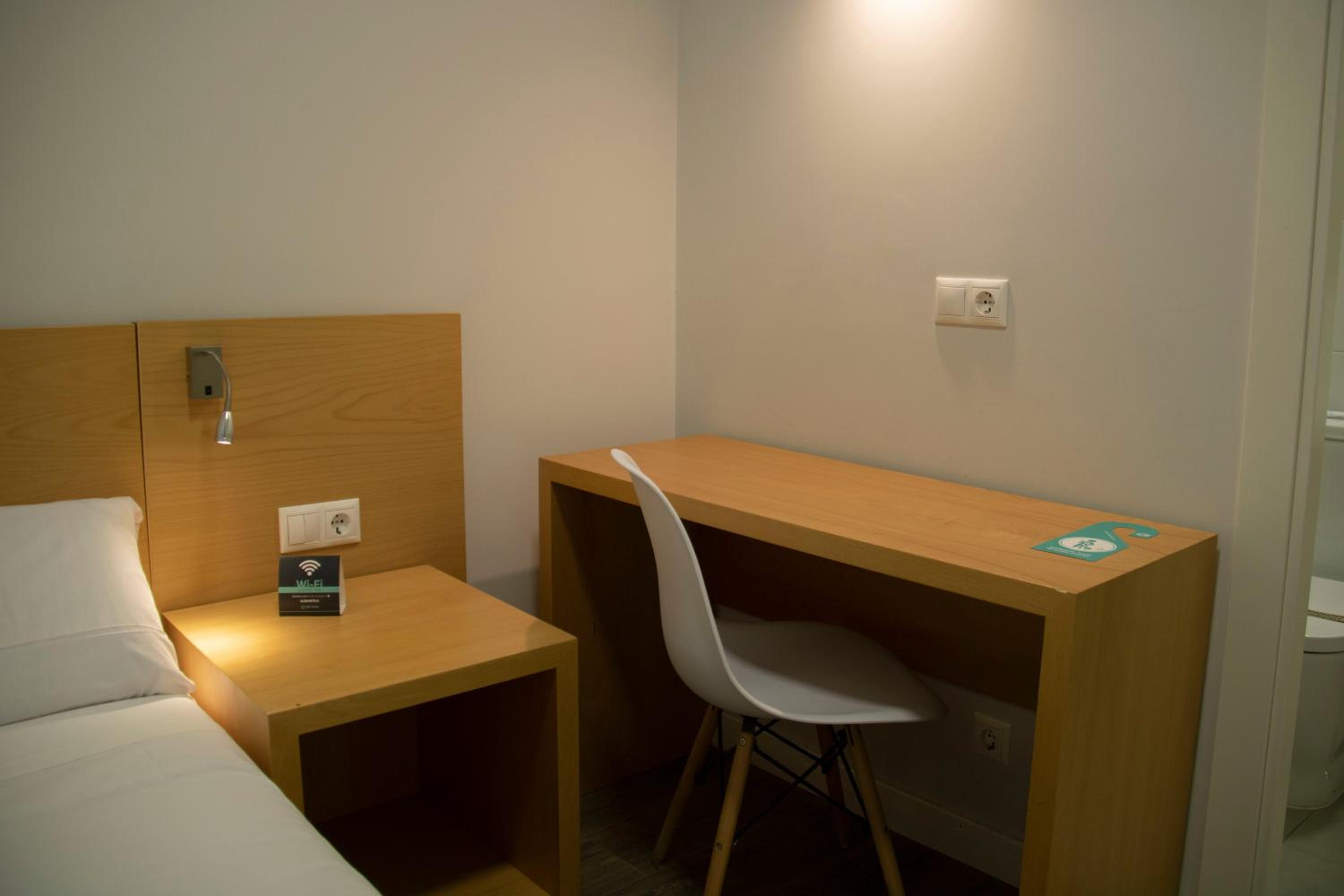Alda Alborán Rooms